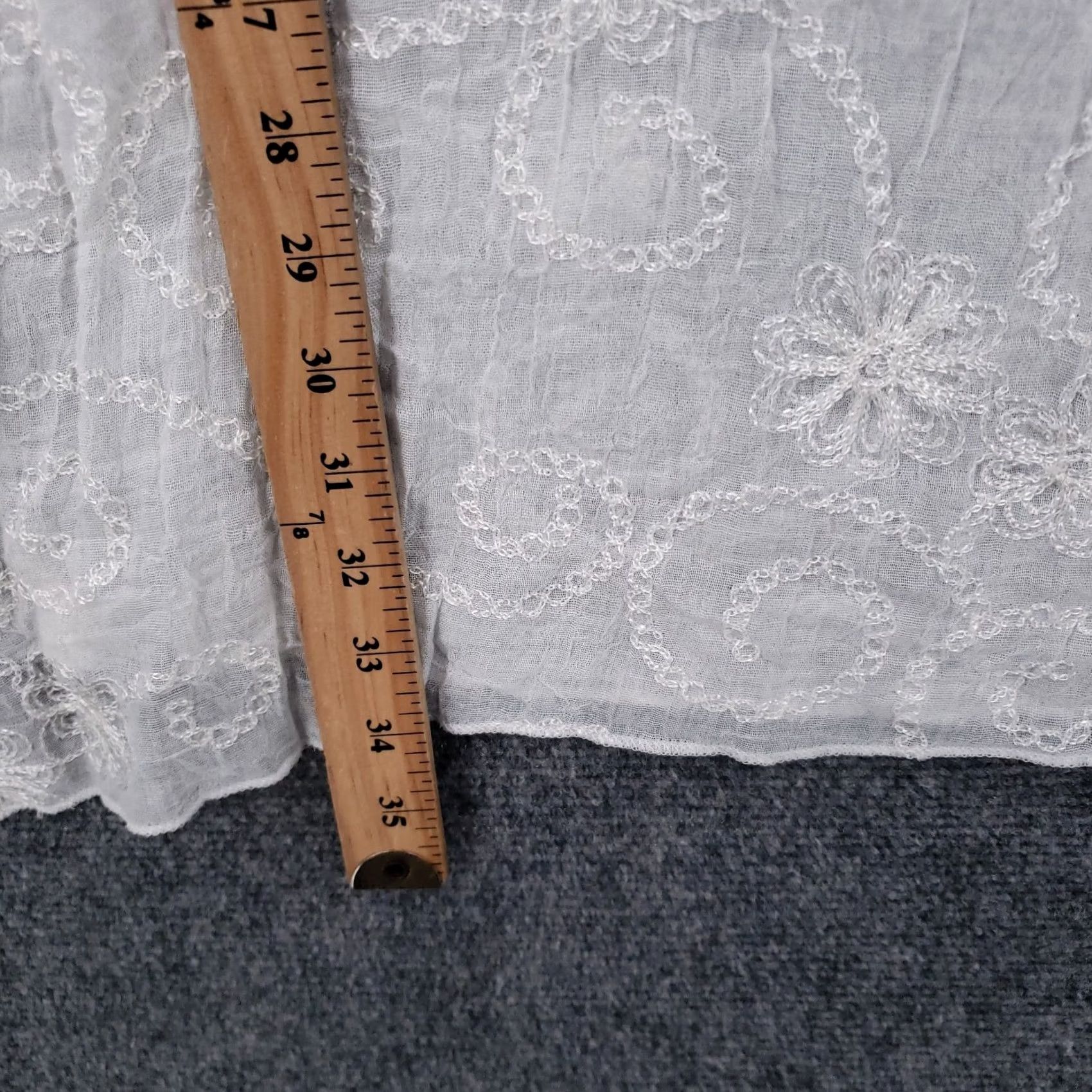 Vintage New York & Company Scarf Women OS White Embroidered Floral Rectangular Wrap 24x68 CSS Size ONE SIZE - 3 Thumbnail
