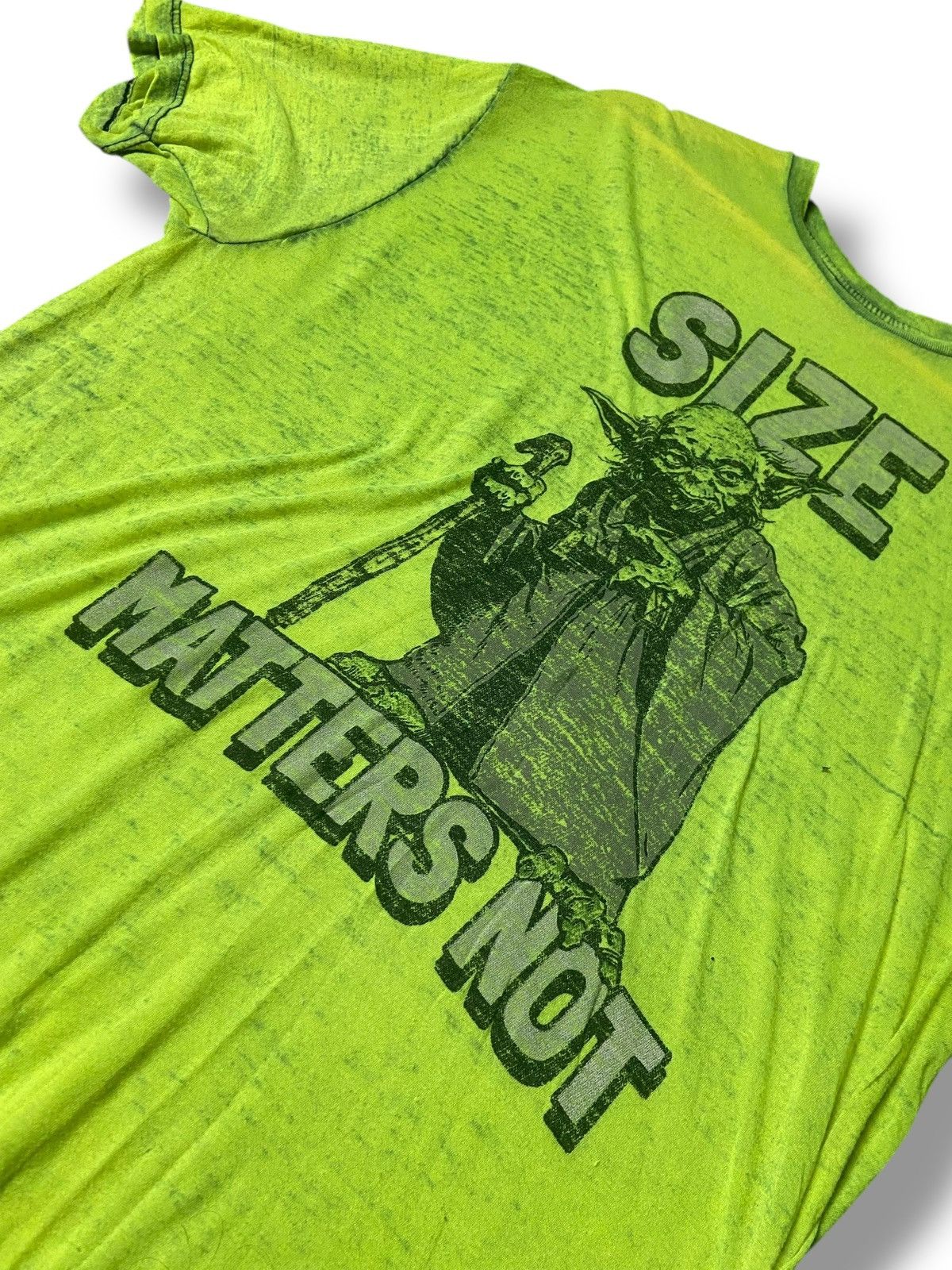Star Wars Star Wars Yoda Graphic Design Tshirt (166) Size US M / EU 48-50 / 2 - 3 Thumbnail