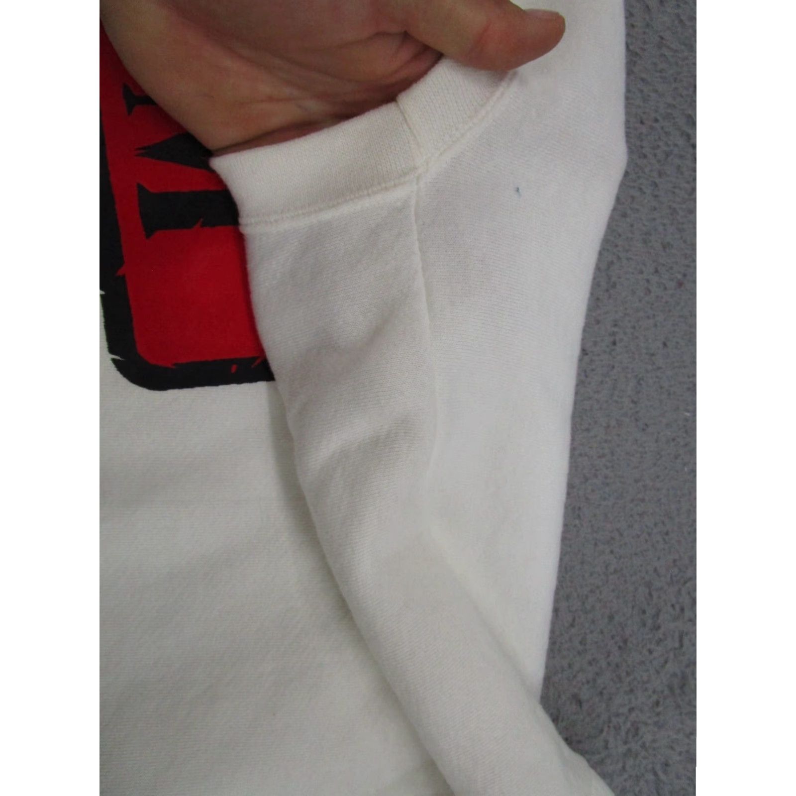 Vintage VINTAGE 90s Escaped Mom Sweatshirt Women's Adult Size 3XL White Hooded Pullover All Seasons Size XXL / US 16-18 / IT 52-54 - 4 Thumbnail