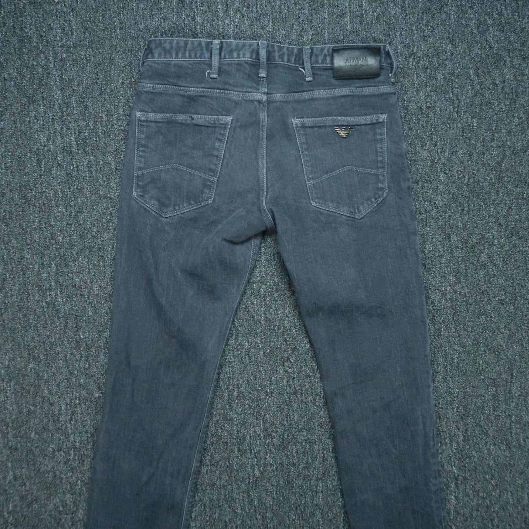 Vintage Armani Jeans Mens Jeans 31x31 5-Pocket Straight Denim Gray Blue Cotton Denim Vintage No Size US 31 - 5 Thumbnail