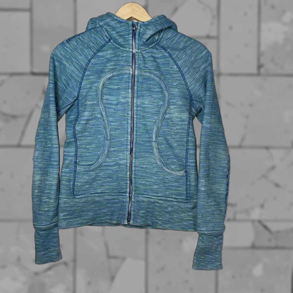 Lululemon Lululemon Hoodie Womens Size 6 Blue Athletic Zip Up Size M / US 6-8 / IT 42-44 - 1 Thumbnail