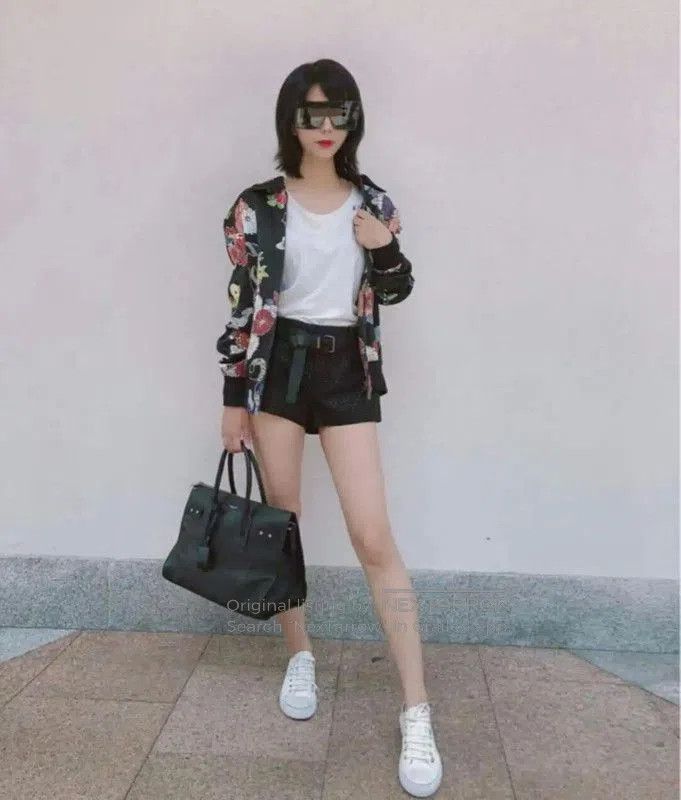 Yves Saint Laurent Saint Laurent Colorful Nylon Women's Jacket . Size S / US 4 / IT 40 - 6 Thumbnail
