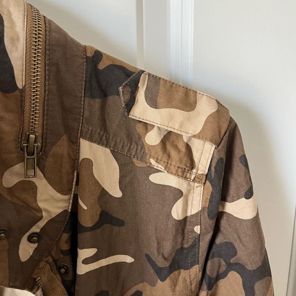 Forever 21 Brown Women’s Camouflage Camo Utility Jacket - M Size M / US 6-8 / IT 42-44 - 3 Thumbnail