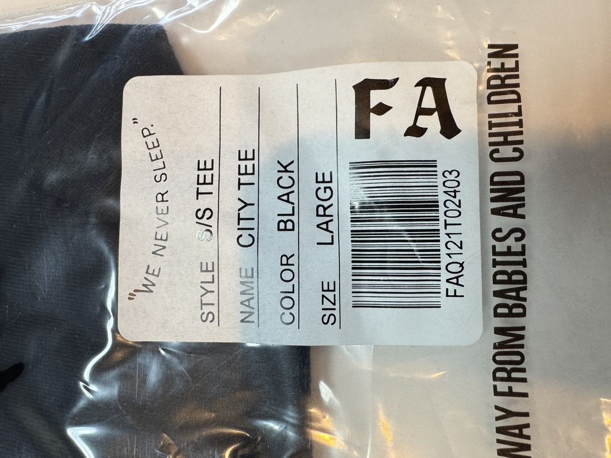 Fucking Awesome Fucking Awesome City T-Shirt Black Size Large Deadstock Size US L / EU 52-54 / 3 - 2 Thumbnail