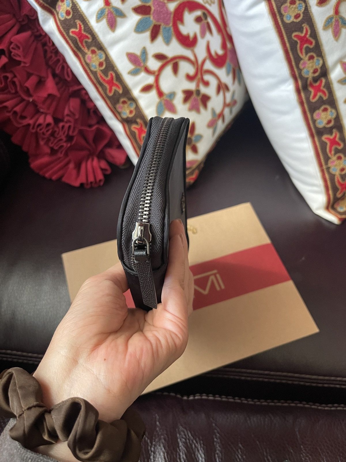 Tumi NWT TUMI Voyageur Small Zip Around Organizer Wallet Black Size ONE SIZE - 5 Thumbnail