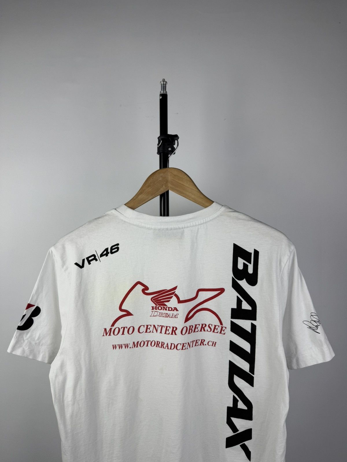 Vintage Vintage 00s VR 46 Honda Battlax MOTO racing T shirt Size US L / EU 52-54 / 3 - 5 Thumbnail