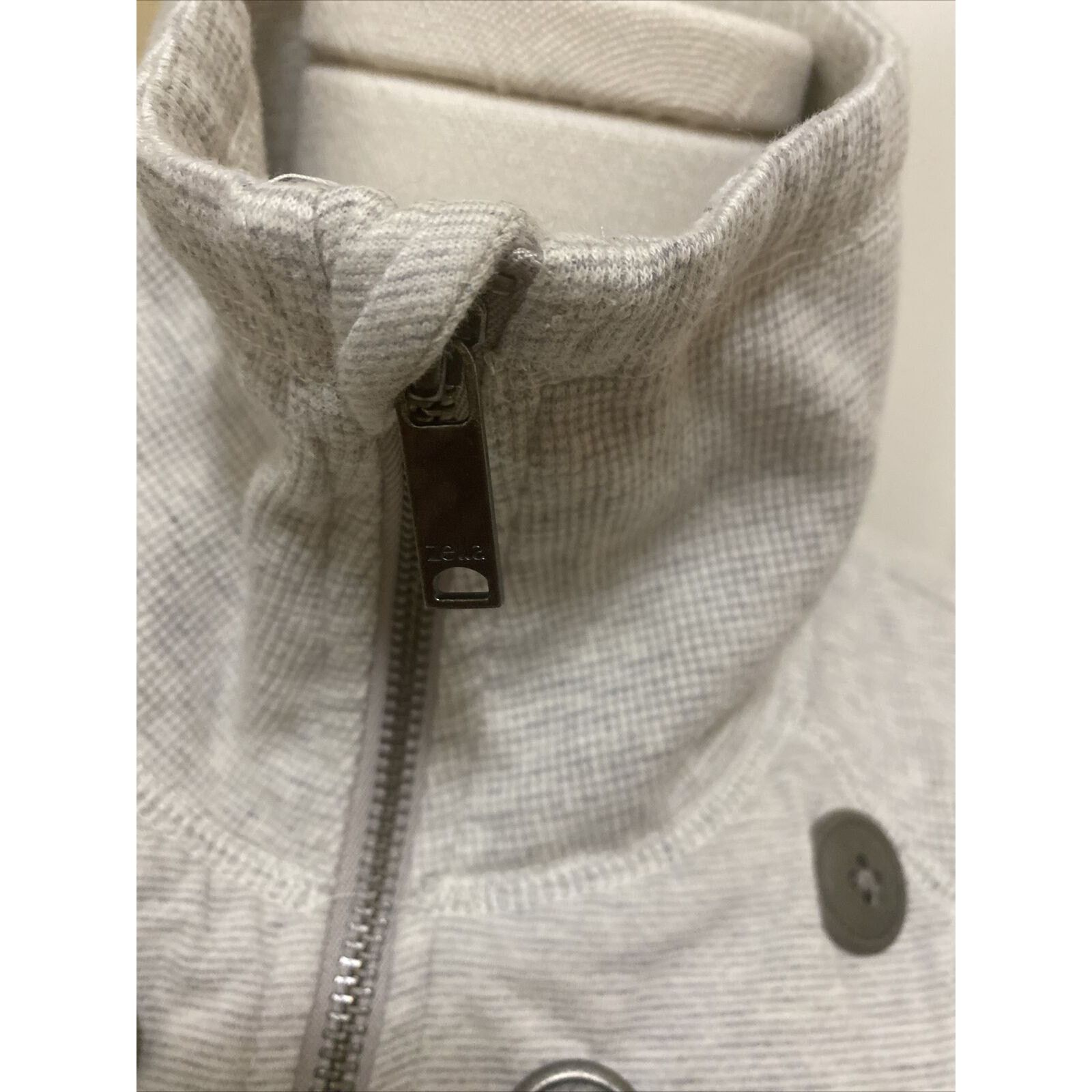 Other EUC Zella Women Gray Stripe Vest Small Cotton Fleece Size S / US 4 / IT 40 - 2 Thumbnail