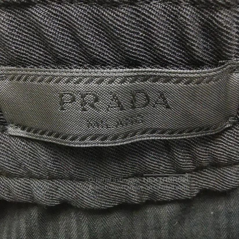 Prada Prada Black Wool Logo Shorts in Large Size . Size 28" / US 6 / IT 42 - 5 Thumbnail