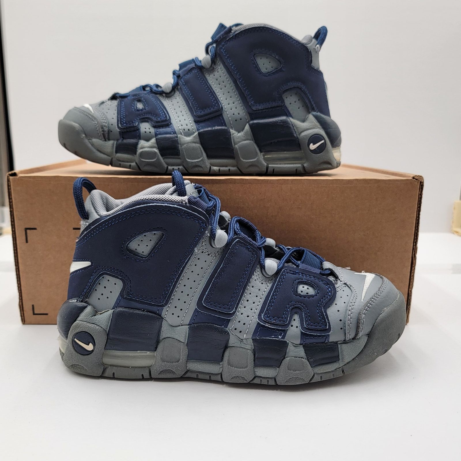Nike Nike Air More Uptempo GS 'Georgetown Hoyas' Sz 4Y/5.5W (180) Size US 5.5 / IT 35.5 - 1 Thumbnail