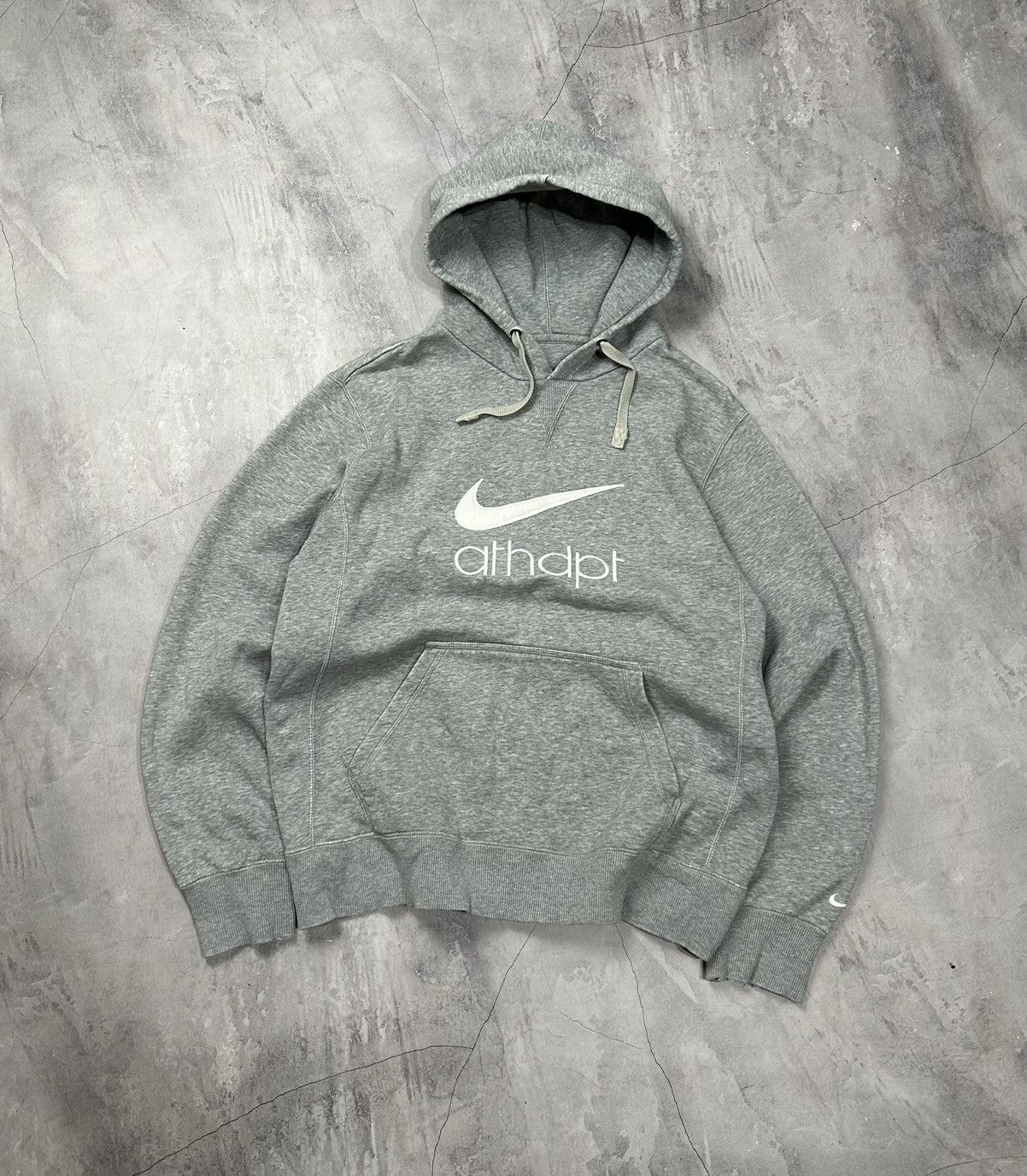 Nike × Vintage Vintage Baggy Nike Big Swoosh Athdpt Drill Hoodie Y2K Size US L / EU 52-54 / 3 - 1 Thumbnail