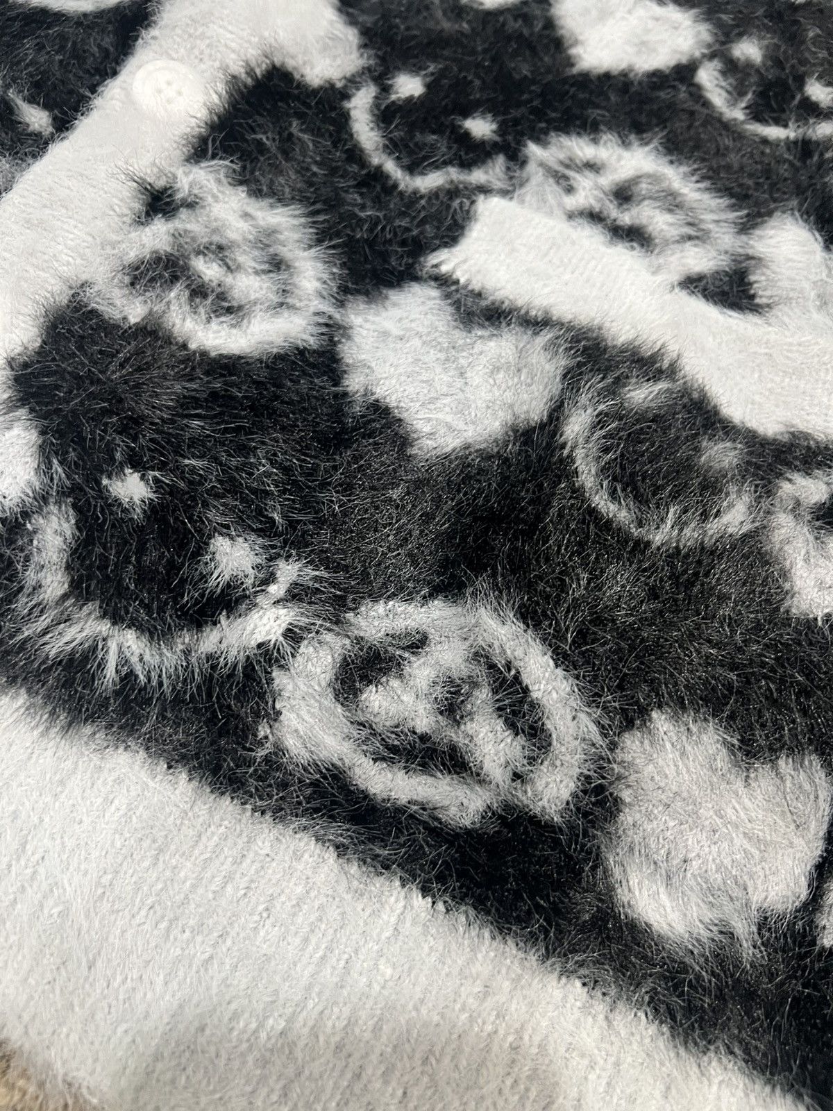 Absent Absent Mohair Cardigan - Size Large Size US L / EU 52-54 / 3 - 4 Thumbnail