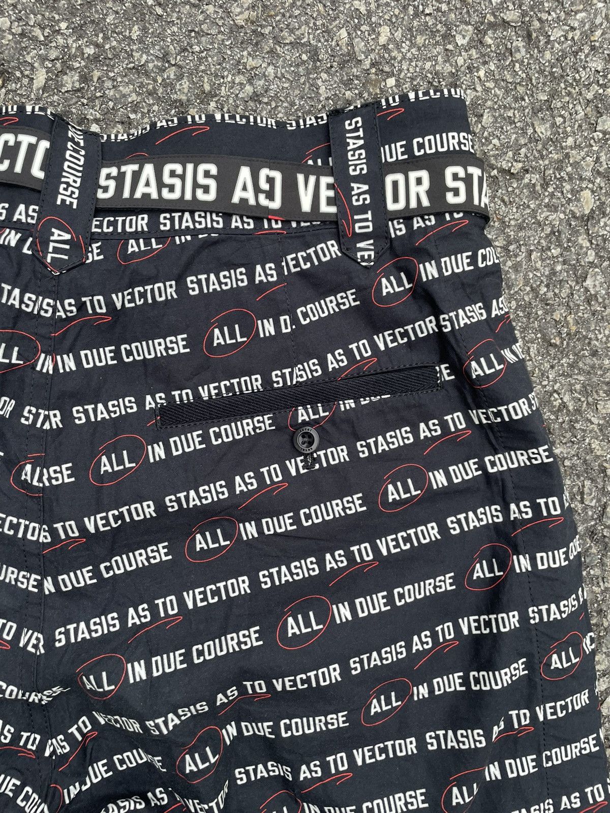 Sacai Sacai | S/S 2018 Sacai Lawrence Weiner shorts Size US 32 / EU 48 - 7 Thumbnail