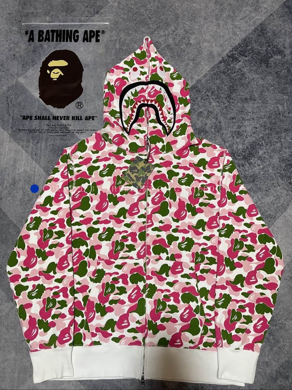 Bape Camo Shark Full Zip Hoodie in Multi Size US XL / EU 56 / 4 - 1 Thumbnail