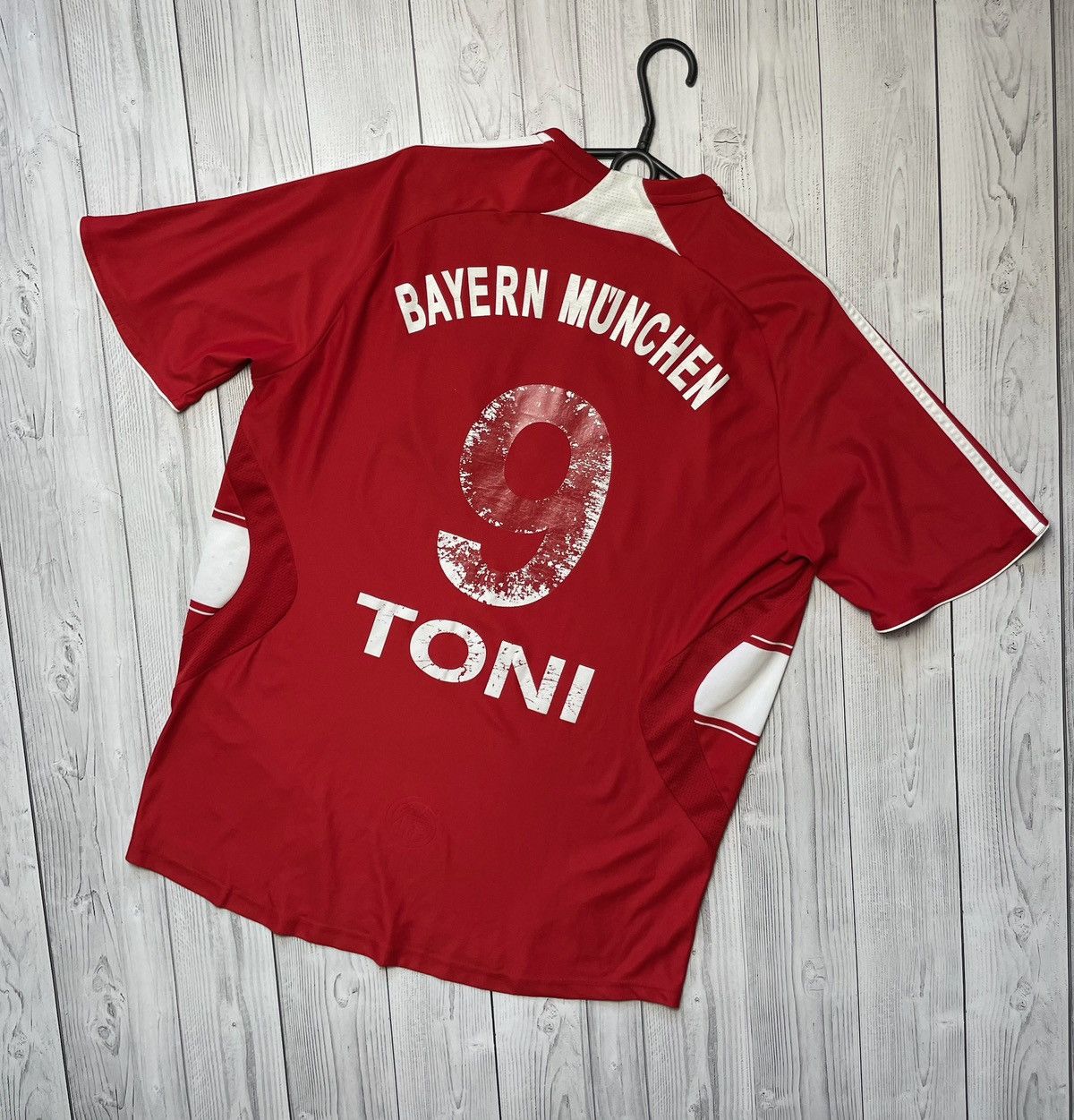 Adidas × Vintage Adidas Bayern Munich soccer jersey 9 Toni rare jersey size L Size US L / EU 52-54 / 3 - 2 Thumbnail