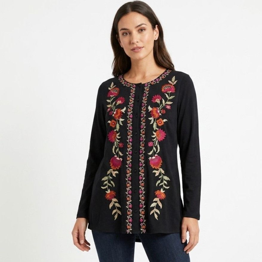 Soft Surroundings Soft Surroundings Womens Black Embroidered Button Tunic Top Size S / US 4 / IT 40 - 1 Thumbnail