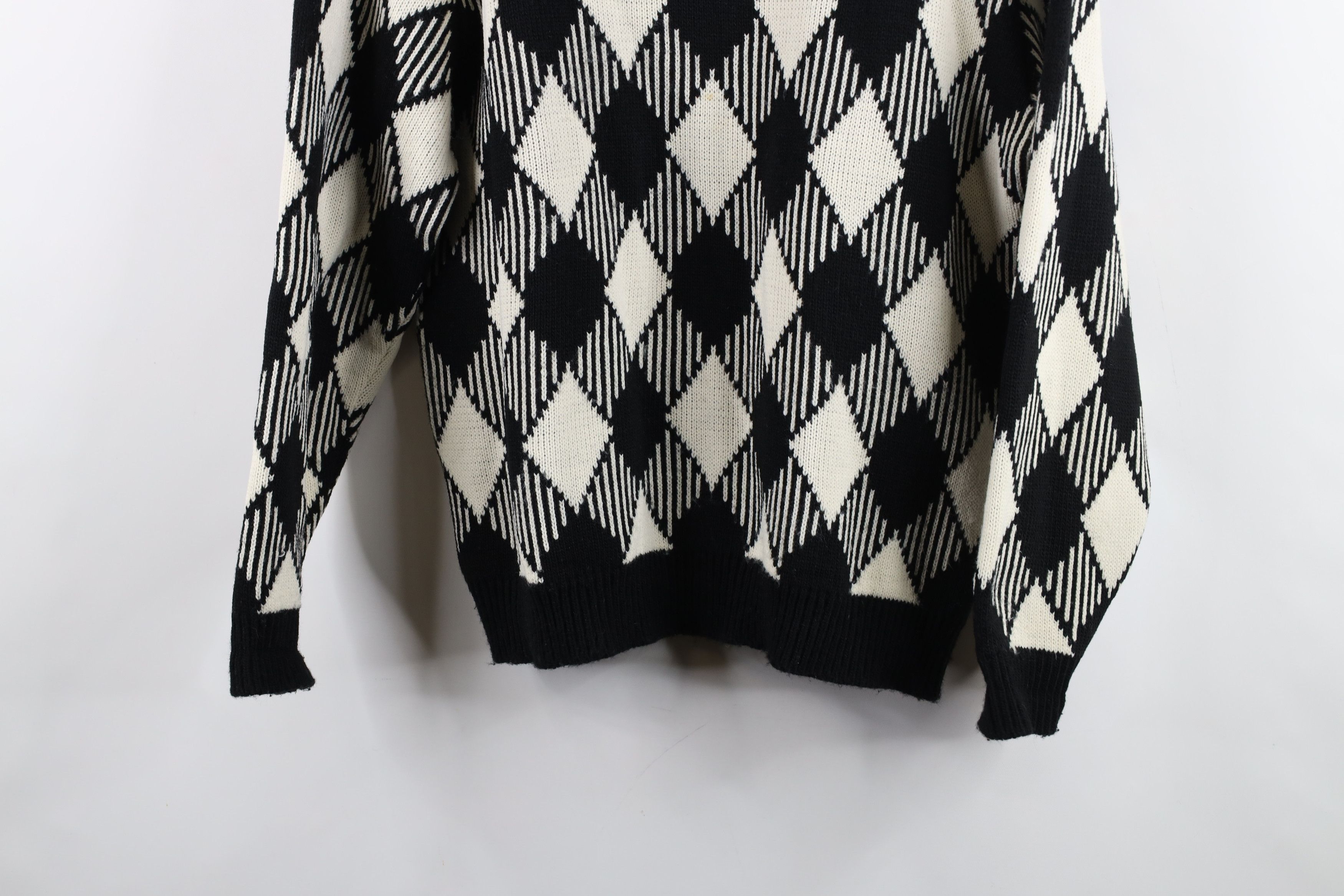 Vintage Vintage 90s Streetwear Diamond Knit Collared Sweater USA Size L / US 10 / IT 46 - 3 Thumbnail
