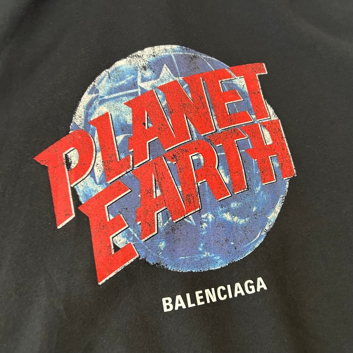 Balenciaga Balenciaga Planet Earth Zip up hoodie Size US L / EU 52-54 / 3 - 3 Thumbnail