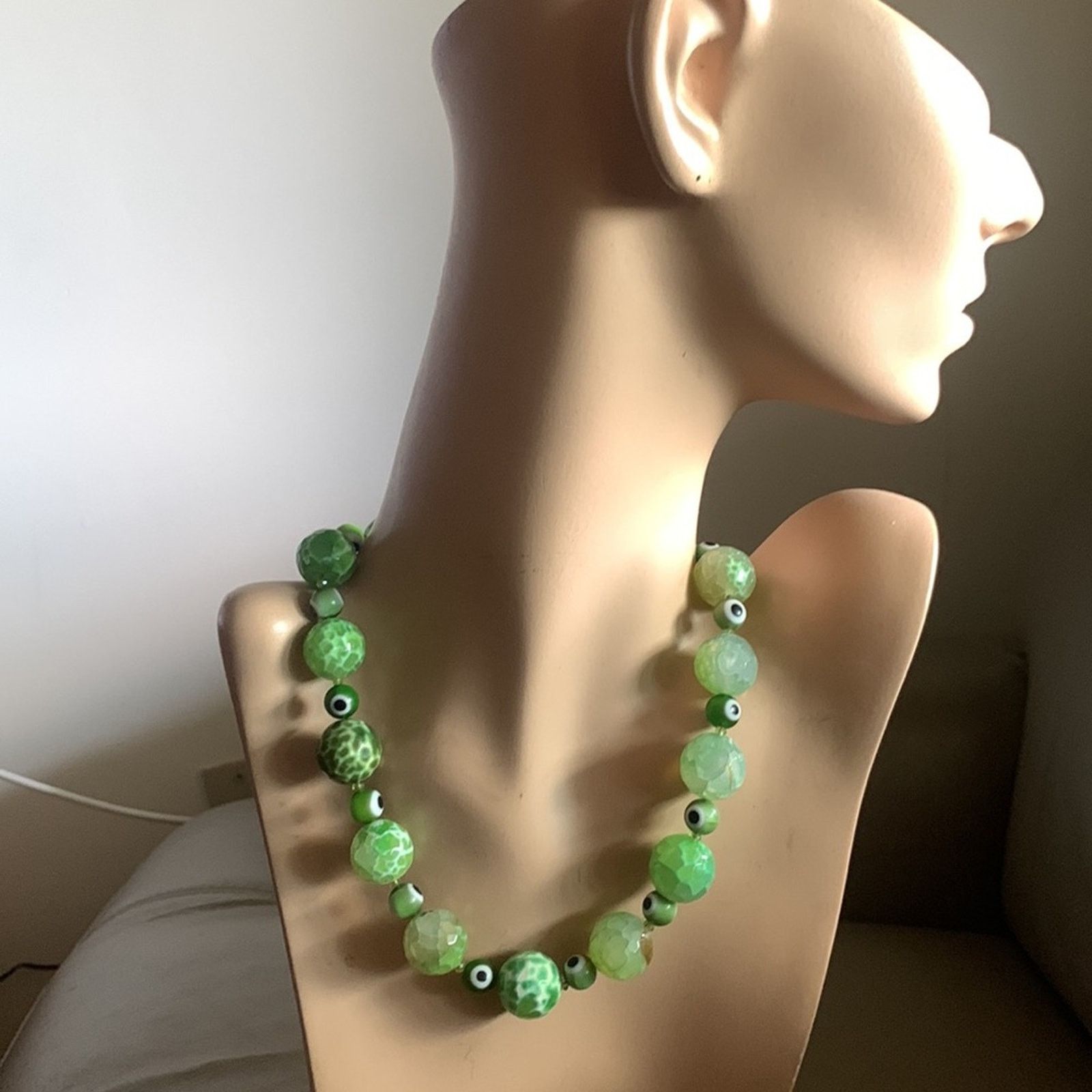 Vintage Green evil eye beads and textured stones necklace Size ONE SIZE - 2 Thumbnail