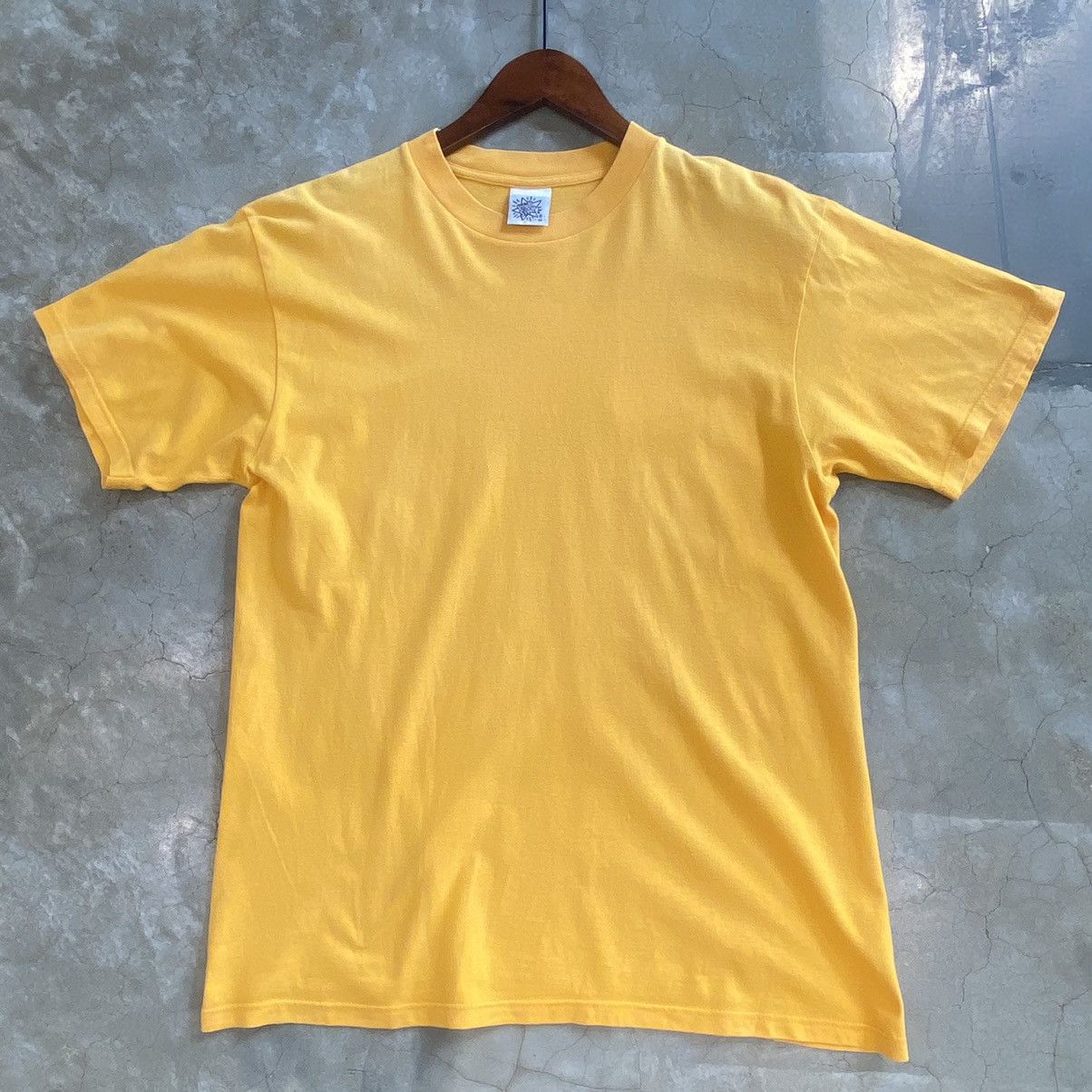 Keith Haring Vintage 90s Keith Harring Pop shop Tee Size M / US 6-8 / IT 42-44 - 5 Thumbnail