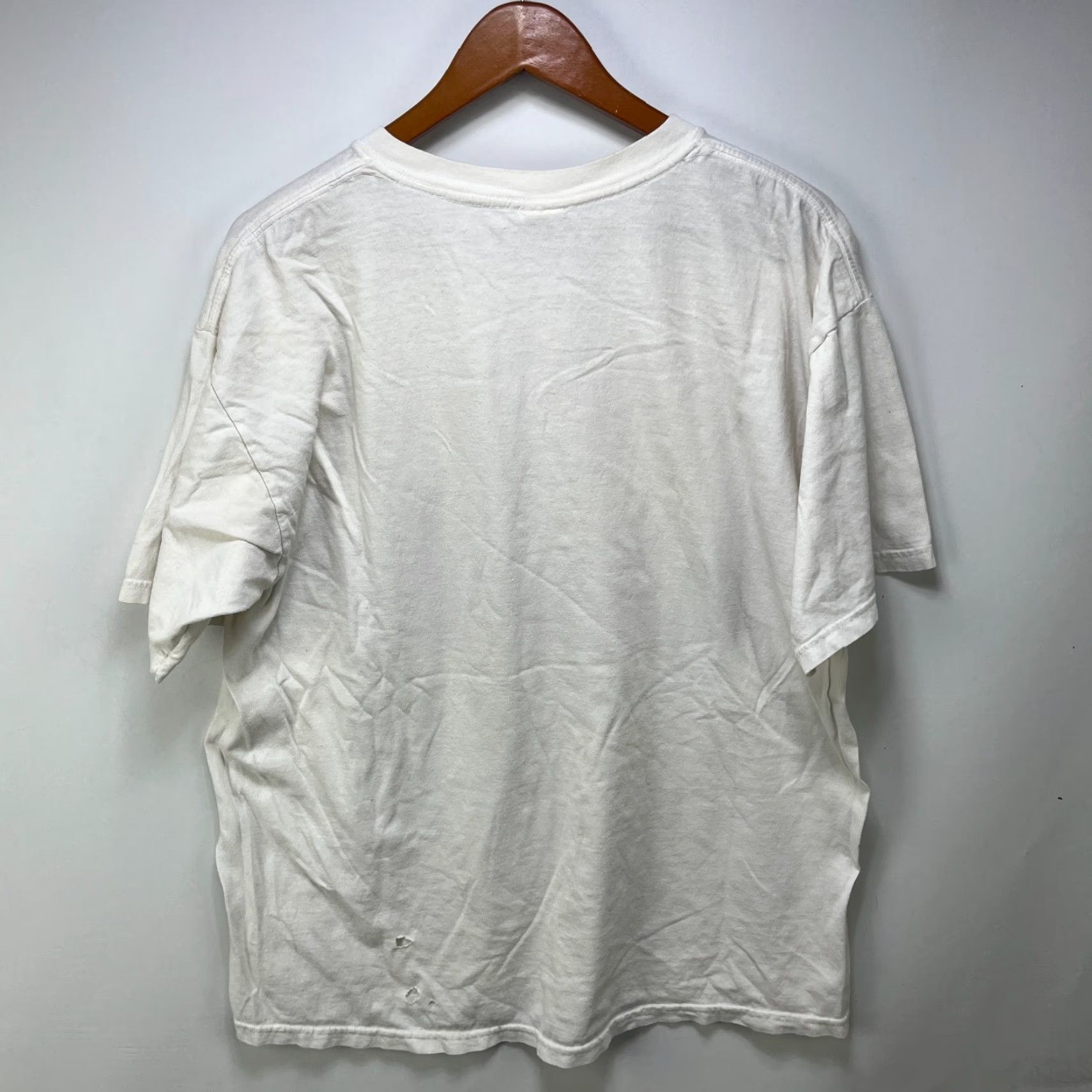 Vintage VINTAGE Coca-Cola Promo Y2K T Shirt XL White Cotton Coca-Cola Sh irt Mens Short Sleeve Crew Neck 2000-2009 Size US XL / EU 56 / 4 - 7 Thumbnail
