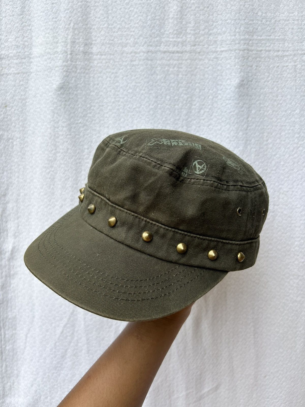 If Six Was Nine × Japanese Brand × Le Grande Bleu (L.G.B.) Japanese style cross skull studded hats Size ONE SIZE - 1 Thumbnail