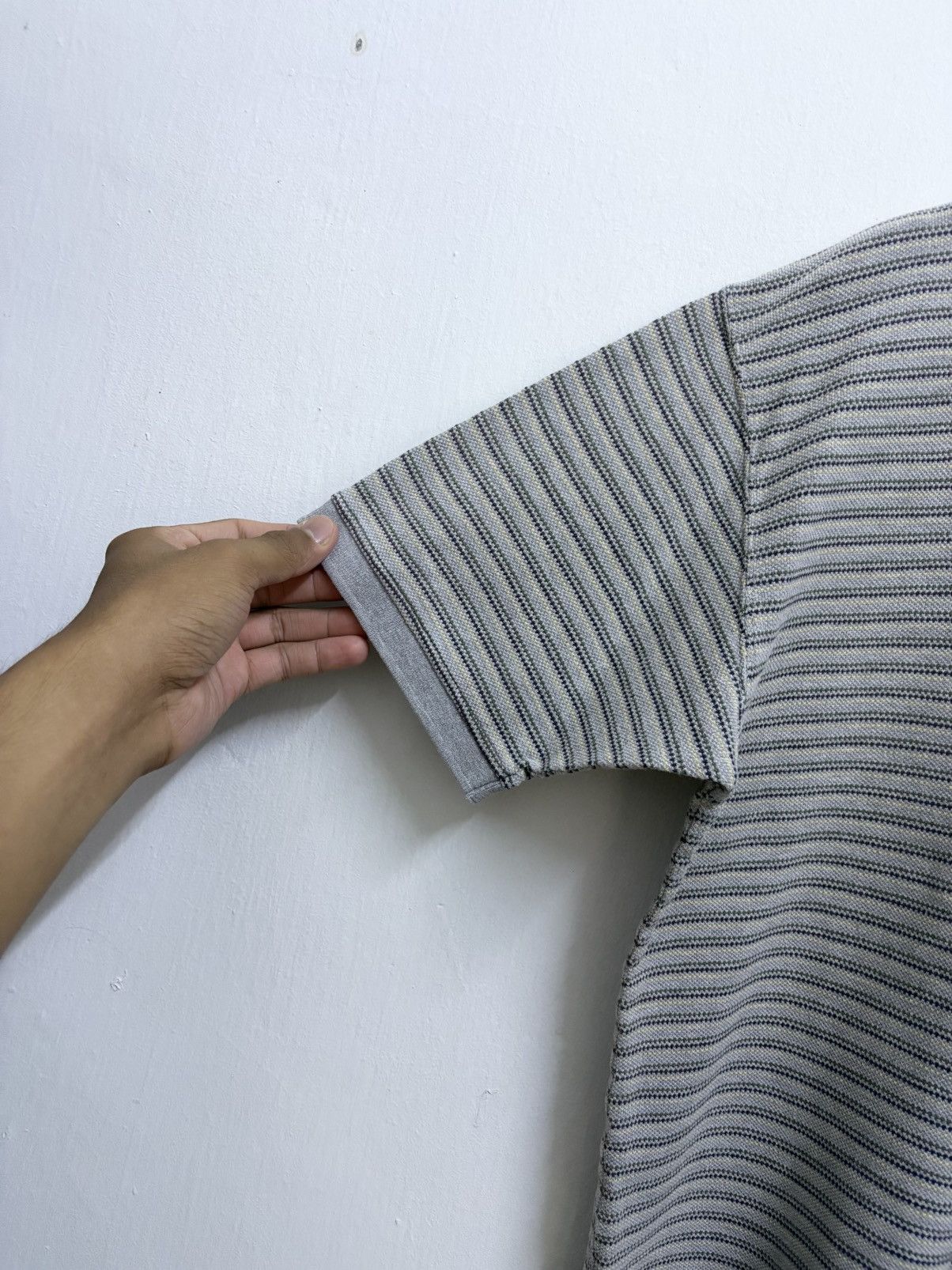 Issey Miyake 2000's iM Issey Miyake Stripe Pattern Grey Polo Shirt Size US L / EU 52-54 / 3 - 5 Thumbnail
