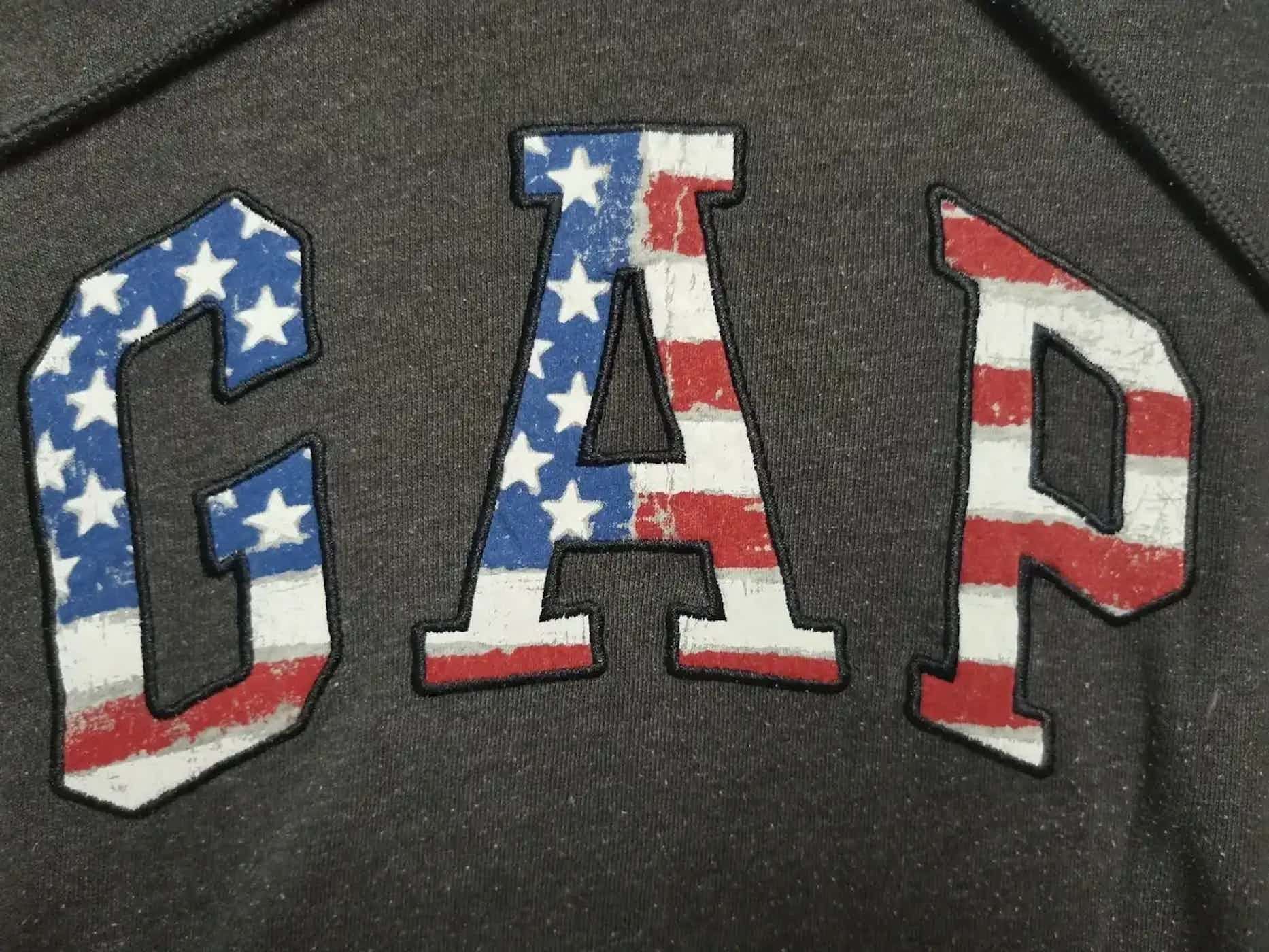 Gap Vintage GAP Big Logo Sweatshirt Hoodie Size US S / EU 44-46 / 1 - 5 Thumbnail
