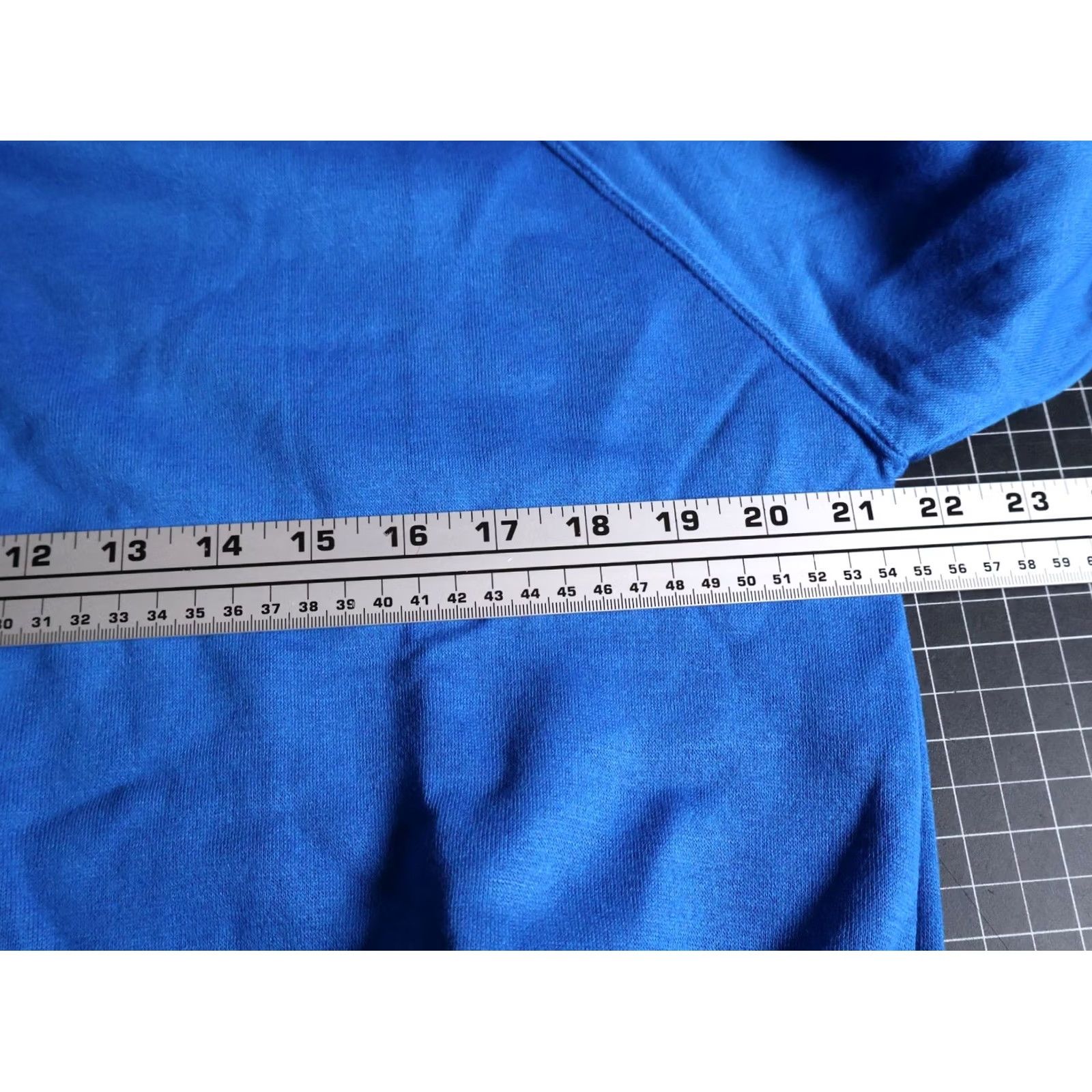 Vintage VINTAGE Action Sweatshirt Men L Blue Crewneck Raglan Sleeves Solid Unworn VTG 80s 90s Retro Hipster Lightweight Size US L / EU 52-54 / 3 - 5 Thumbnail