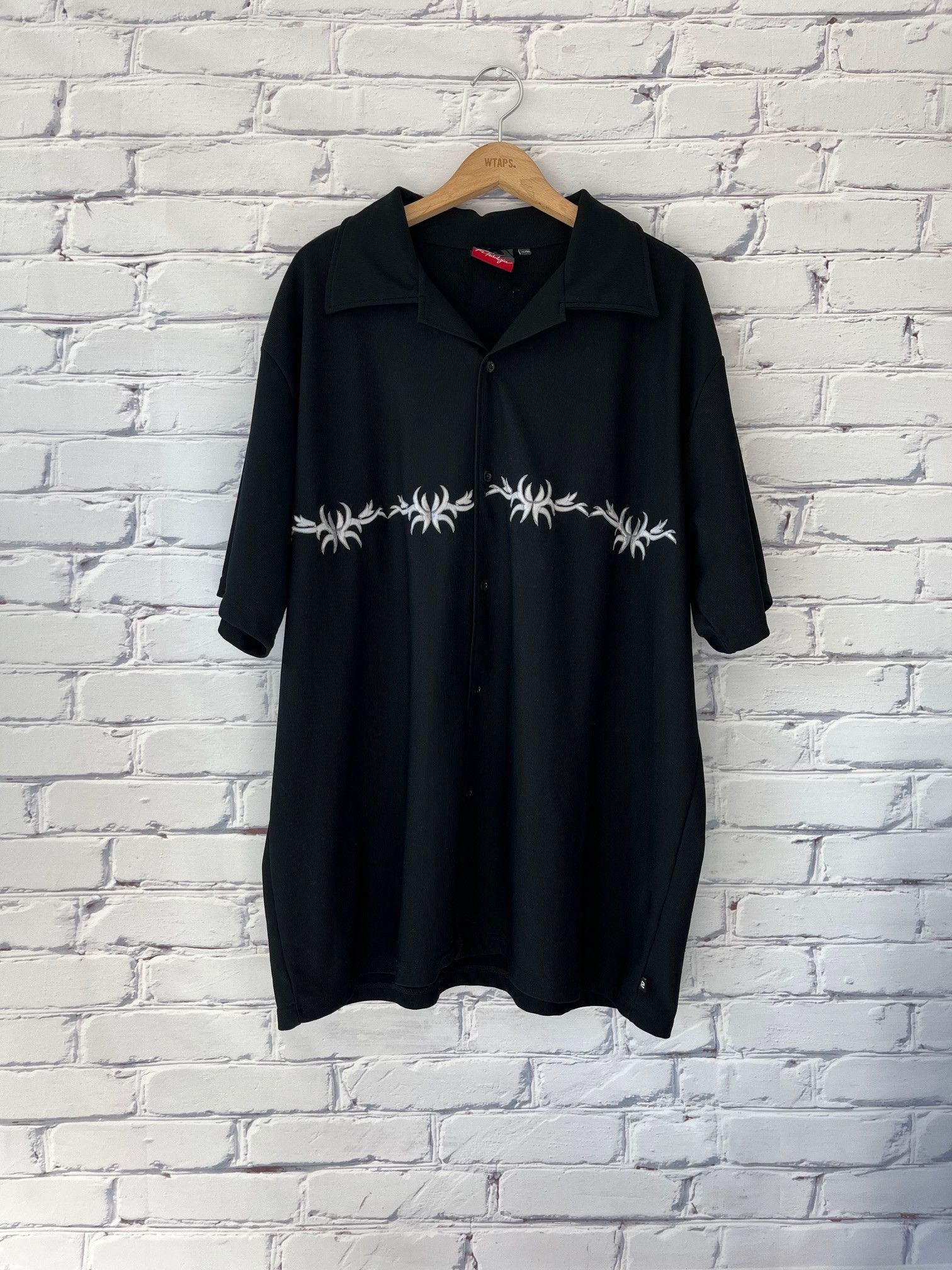 Rap Tees Vintage R2 Technologies Embroidery Open Collar Shirt Size US XL / EU 56 / 4 - 1 Thumbnail