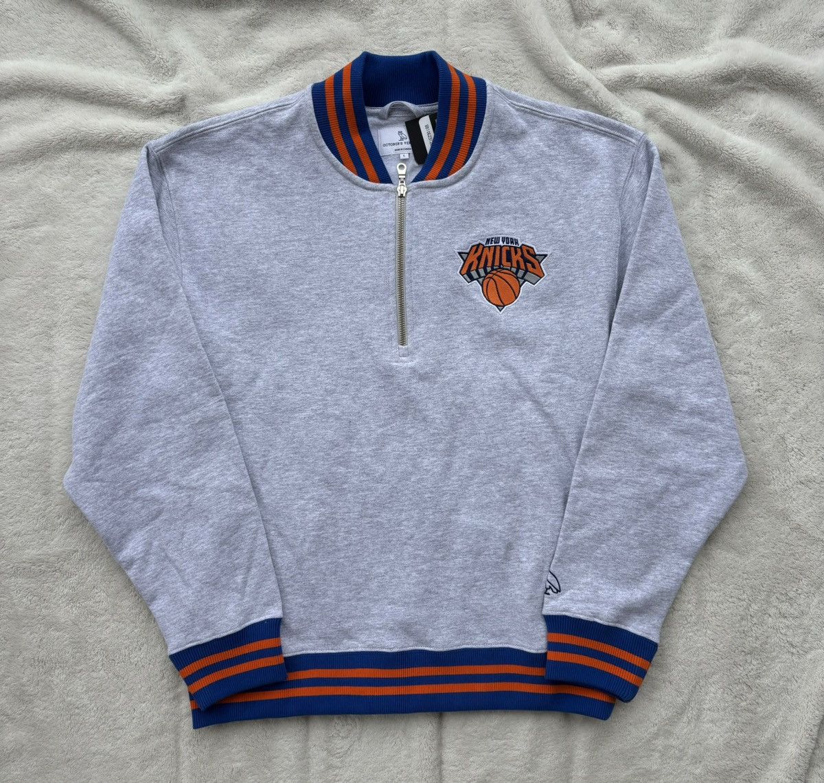 October's Very Own OVO x NY Knicks Grey Quarter Zip Sweater Size US XXL / EU 58 / 5 - 1 Thumbnail