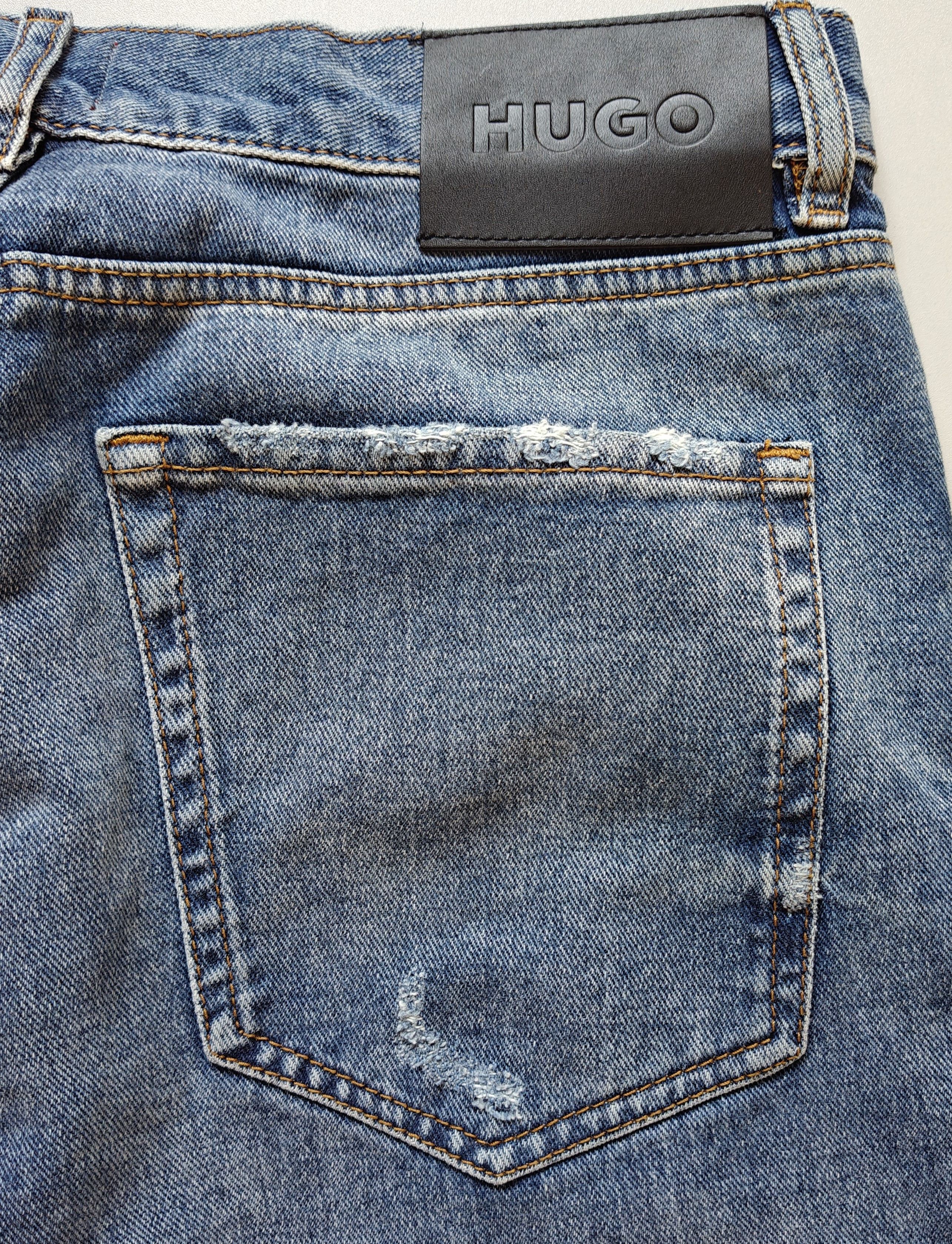 Hugo HUGO Relaxed Tapered Fit men's Jeans Free Shipping T/6077 Size US 30 / EU 46 - 9 Thumbnail
