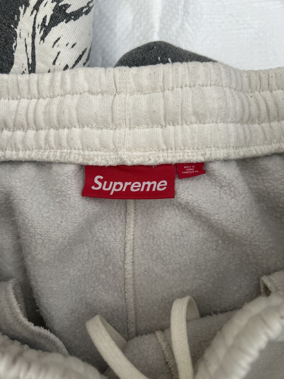 Supreme Supreme “The Exorcist” Sweatpants Natural Size US 28 / EU 44 - 5 Thumbnail
