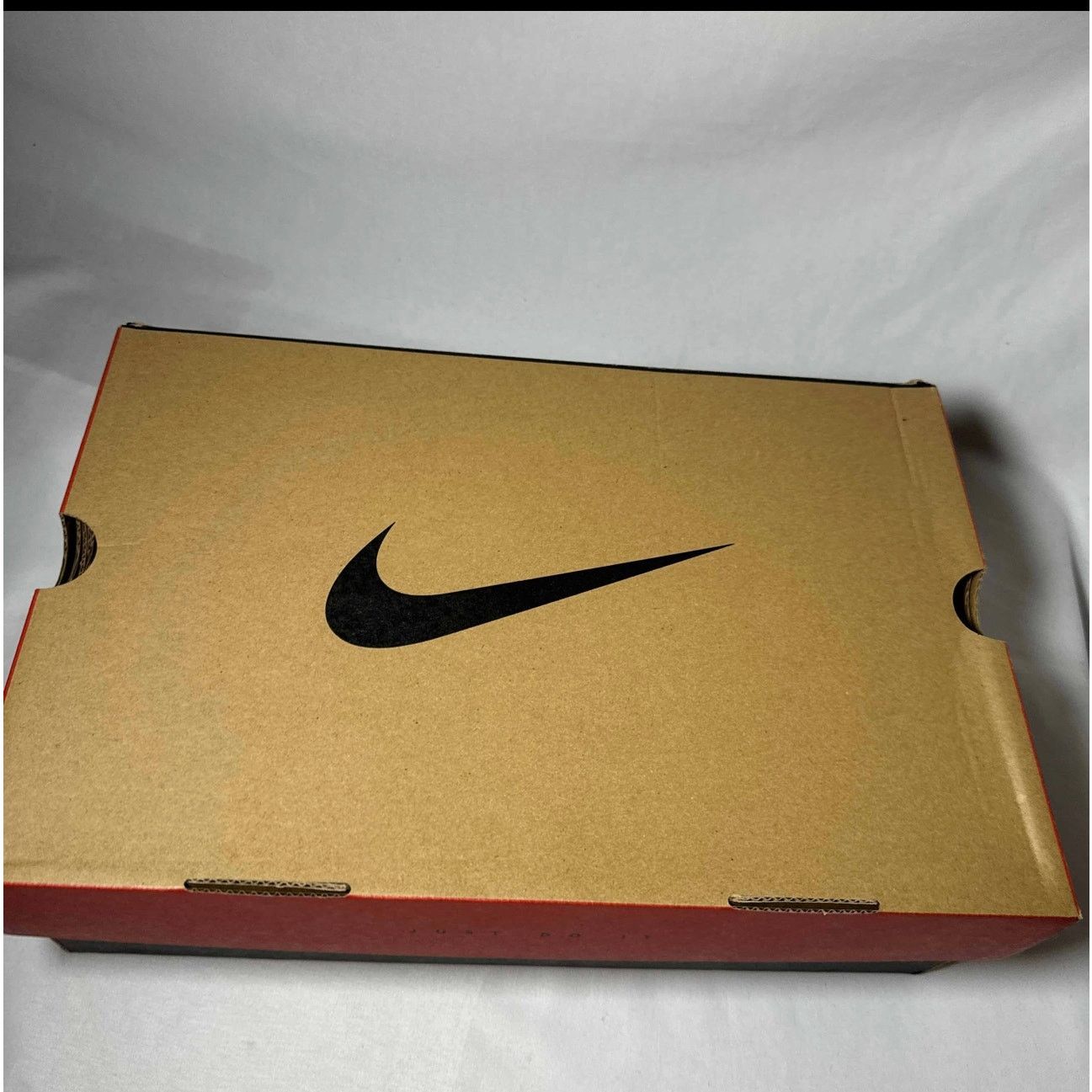 Jordan Brand × Nike Size 11 - Nike Air Jordan 11 Retro Bred 2019 Men's Shoes Size US 11 / EU 44 - 10 Thumbnail