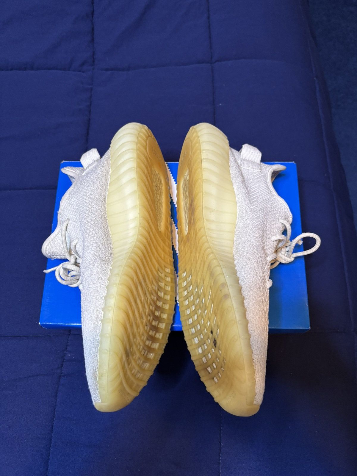 Adidas Adidas Yeezy 350 V2 Cream 2017 Size 12 Size US 12 / EU 45 - 3 Thumbnail
