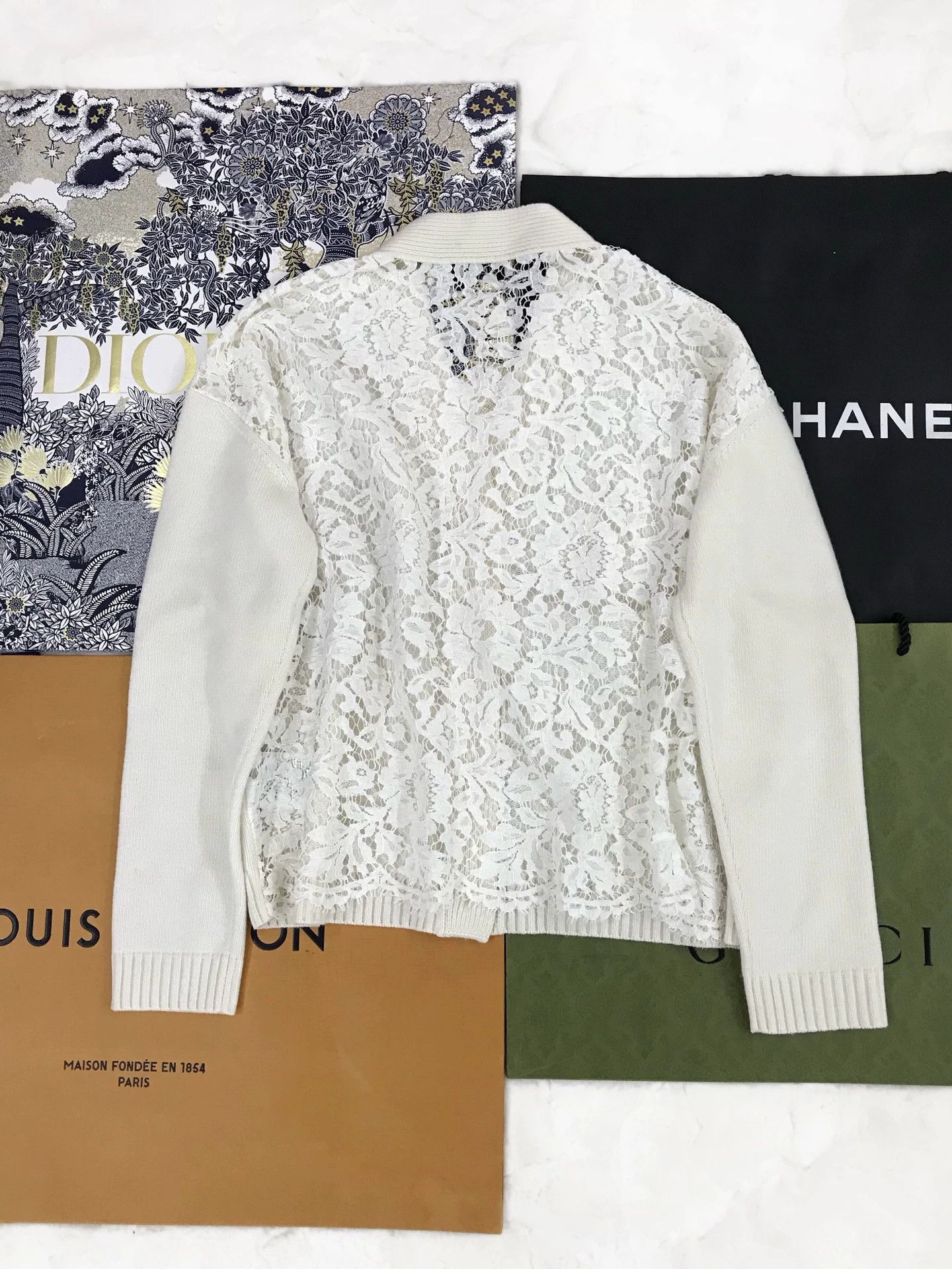 Valentino Valentino Lace Wool Cardigan Size L / US 10 / IT 46 - 1 Thumbnail