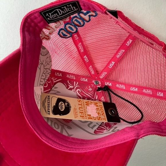 Designer × Von Dutch NWT VON DUTCH HOT PINK HOLLYWOOD VELVET TRUCKER HAT Size ONE SIZE - 7 Thumbnail