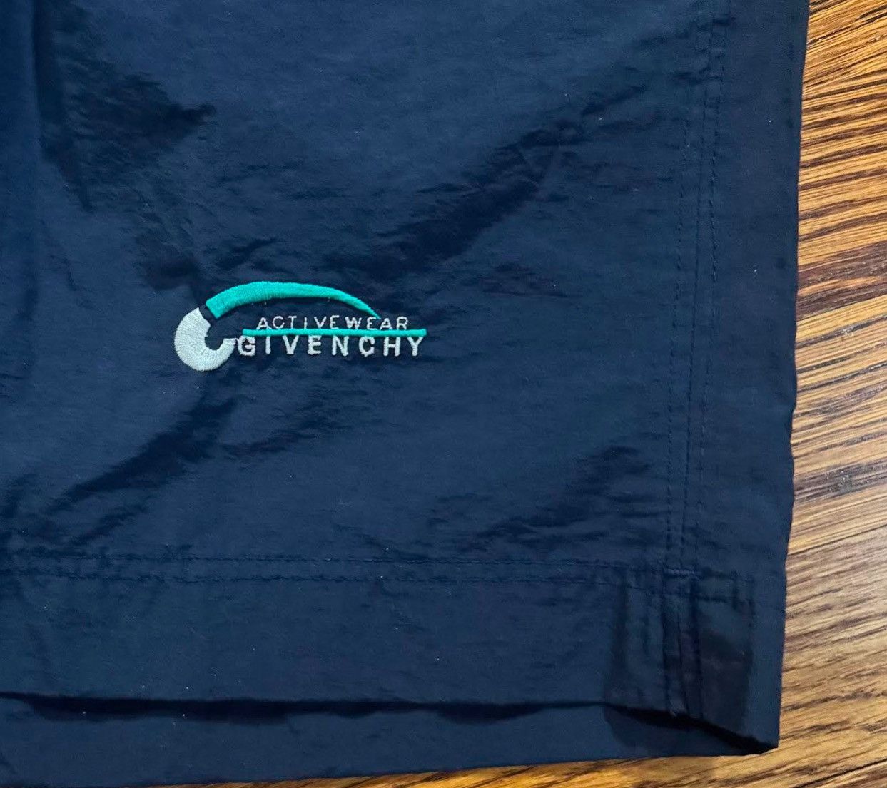 Givenchy Vintage Givenchy Navy / Green Swim Trunks (Size XL) NWT Size US 38 / EU 54 - 3 Thumbnail