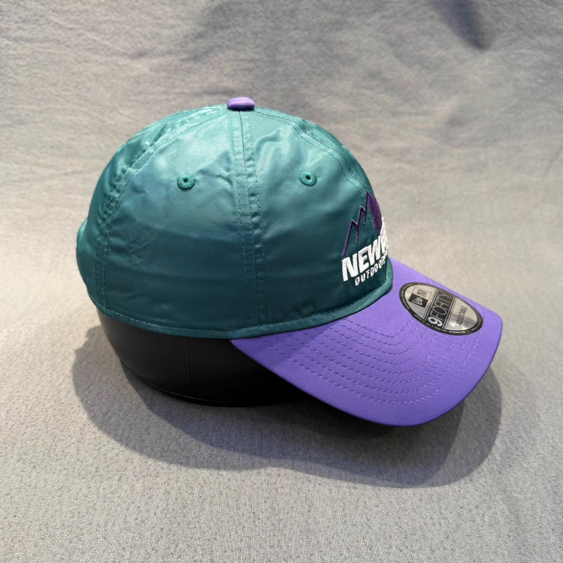 New Era New Era Curved Brim Cap。 Q5 Size ONE SIZE - 3 Thumbnail
