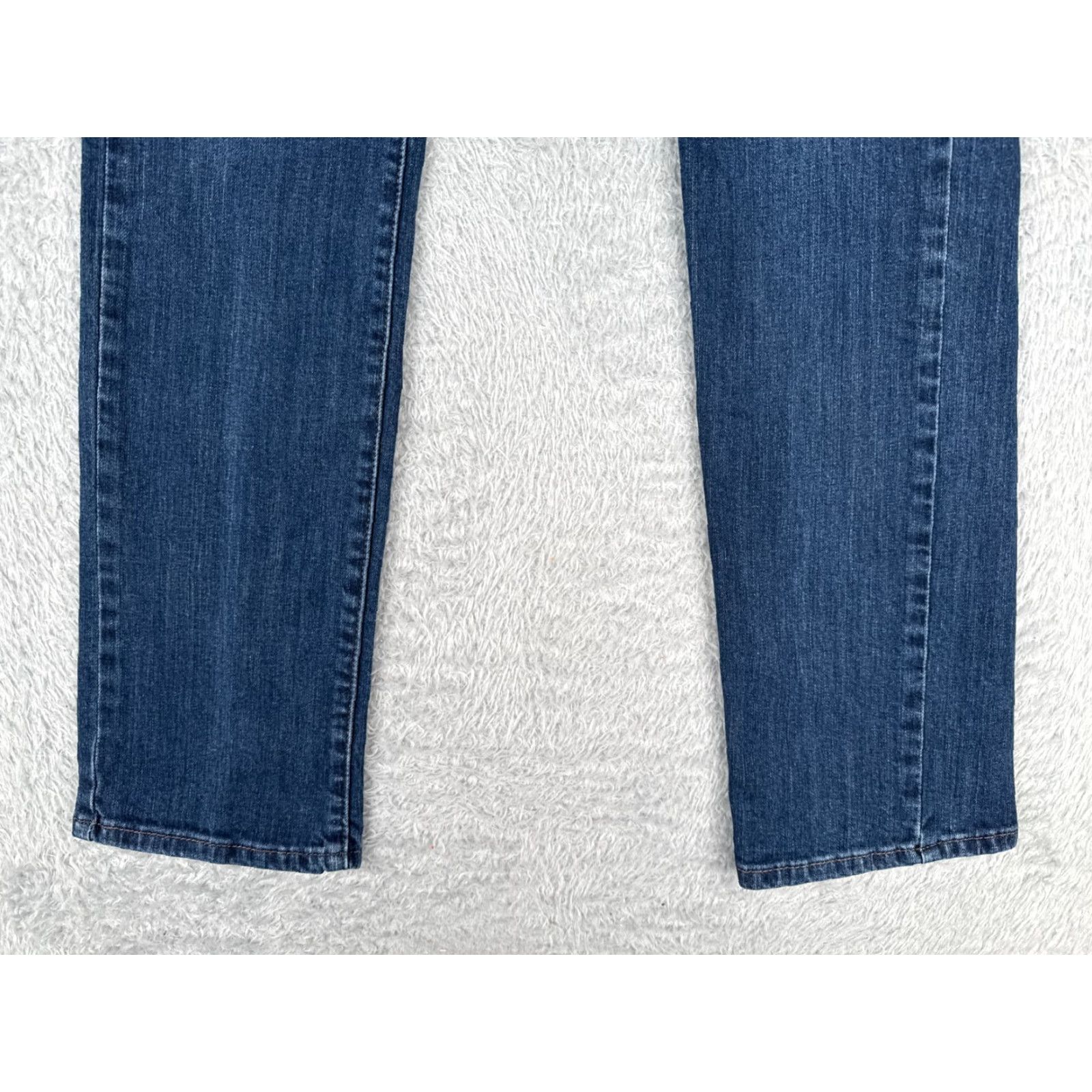 Levi's Levis Jeans Women 26 Blue Denim Cotton 26x29 Demi Curve Modern Rise Straight Leg Size 26" / US 2 / IT 38 - 2 Thumbnail