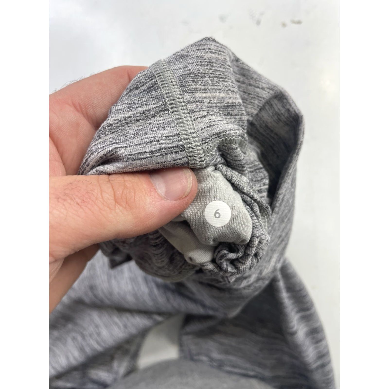 Lululemon Lululemon Wunder Under Hi-Rise Cropped Yoga Workout Leggings Women Size 6 Heather Gray Size 28" / US 6 / IT 42 - 2 Thumbnail