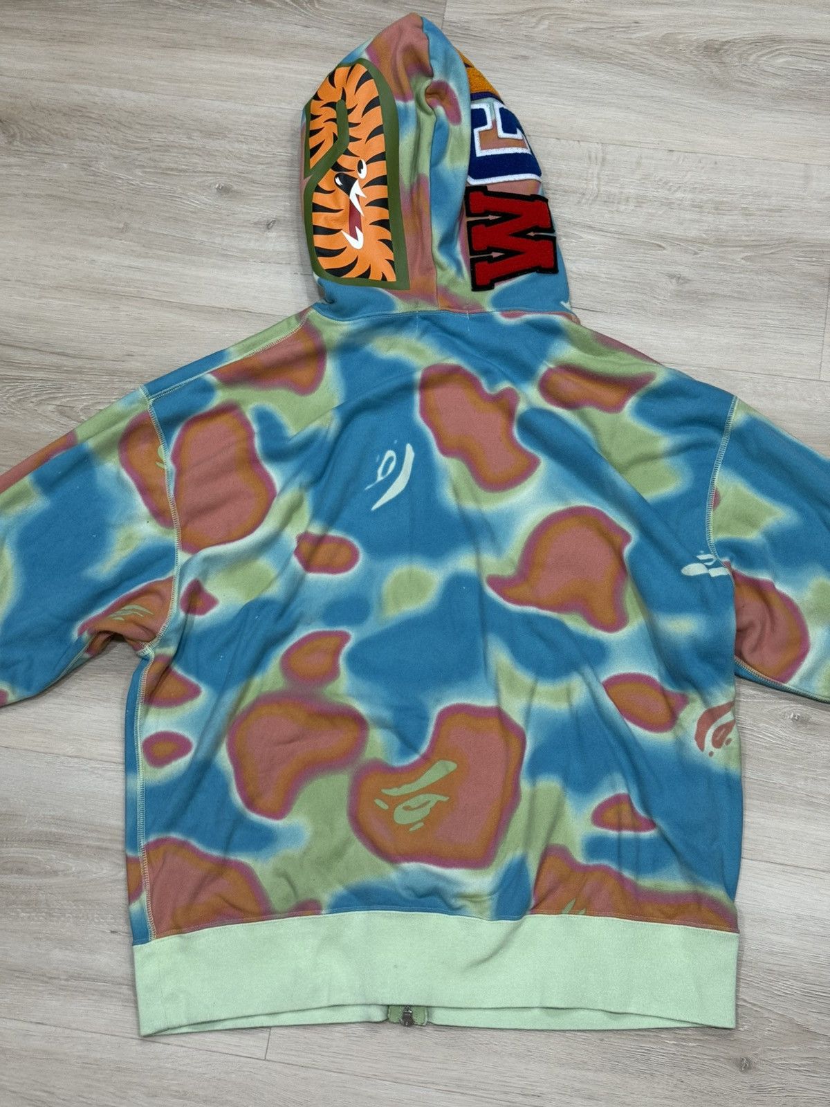 Bape Bape Liquid Camo Shark Full Zip Hoodie Size US L / EU 52-54 / 3 - 14 Thumbnail