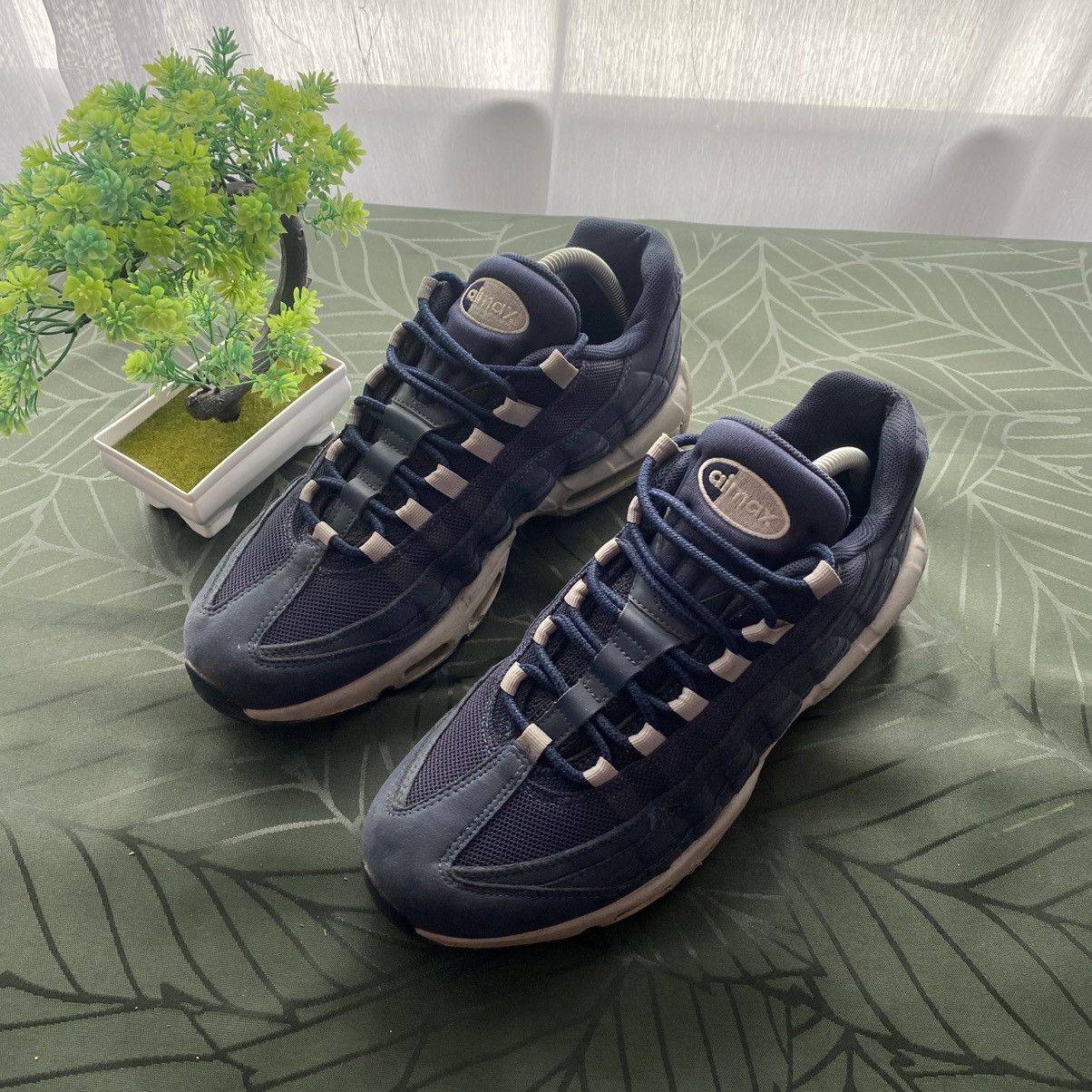 Nike Nike Air Max 95 Navy Blue Size US 9 / EU 42 - 1 Thumbnail