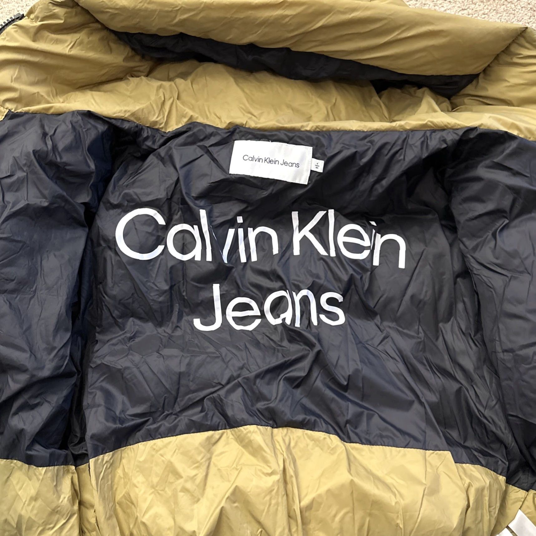 Calvin Klein Calvin Klein Women’s Medium Puffer Jacket Hooded Zip up Winter Coat Size M / US 6-8 / IT 42-44 - 6 Thumbnail