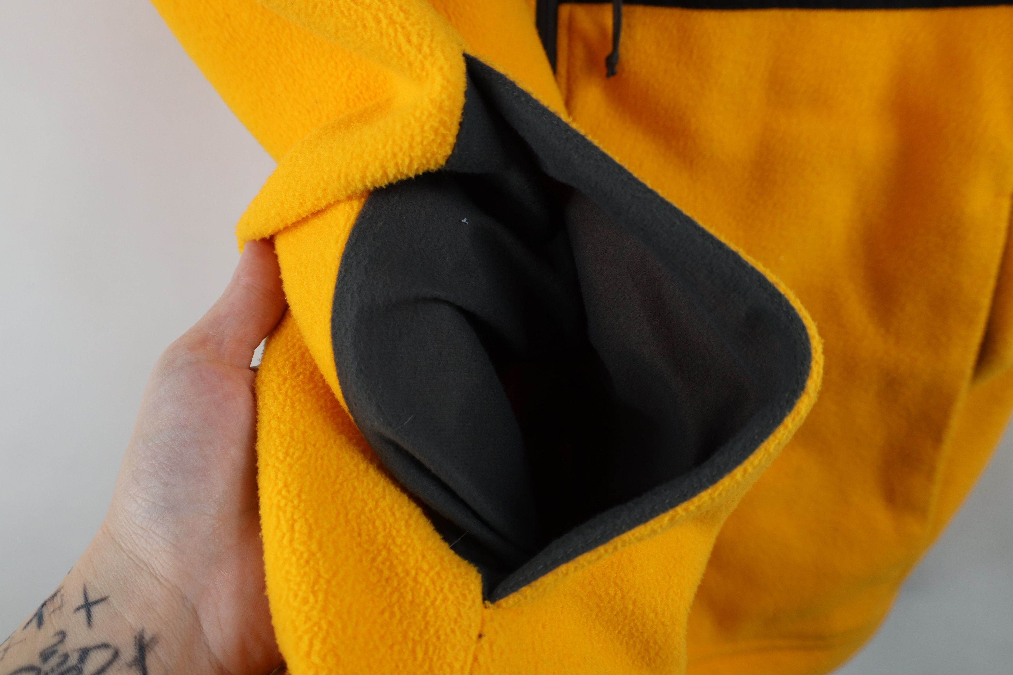 The North Face The North Face Spell Out Full Zip Fleece Vest Jacket Yellow Size US XL / EU 56 / 4 - 9 Thumbnail