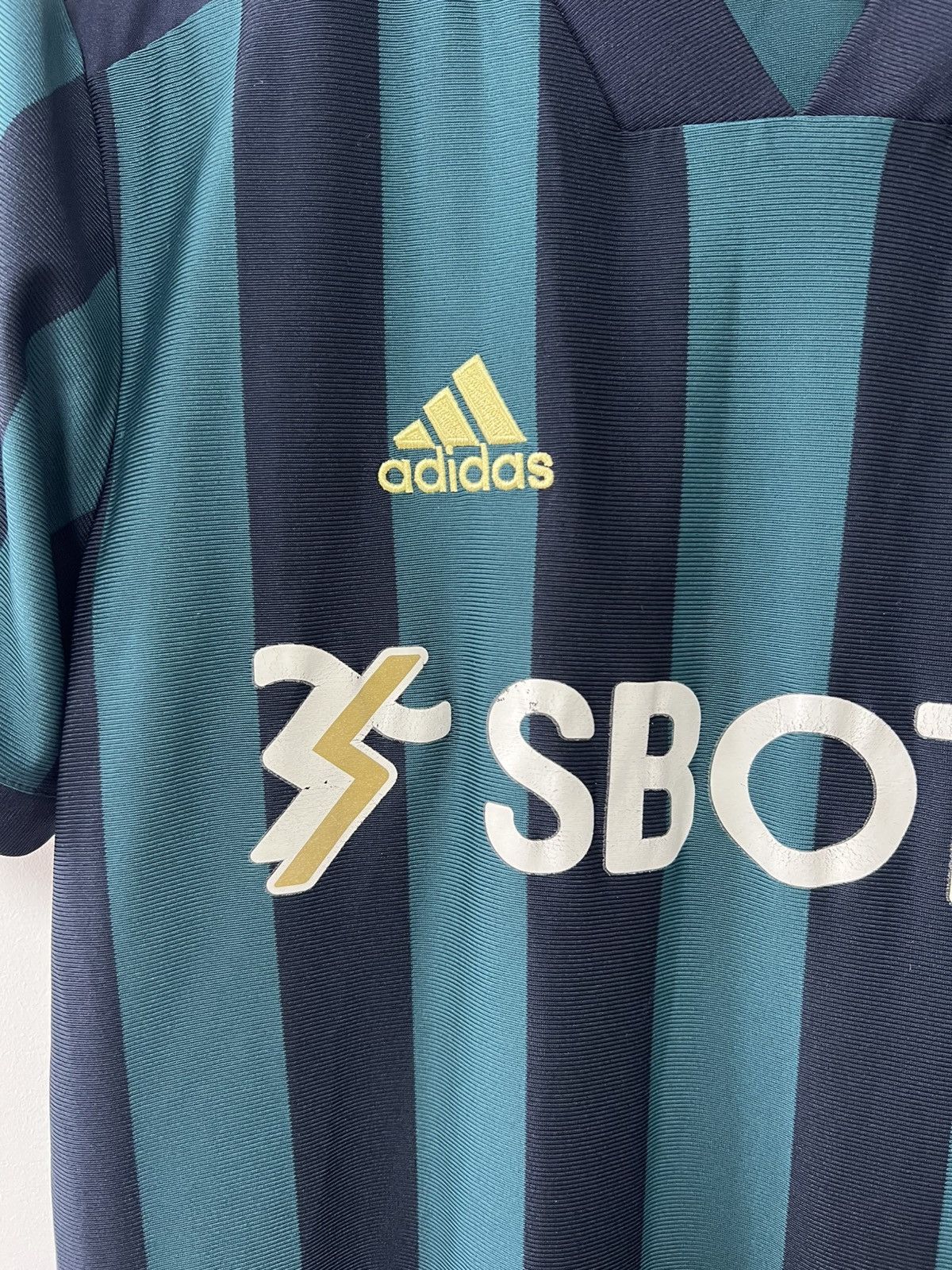 Adidas Leeds United 2020/21 Away Football Shirt Jersey Adidas M Size US M / EU 48-50 / 2 - 8 Thumbnail