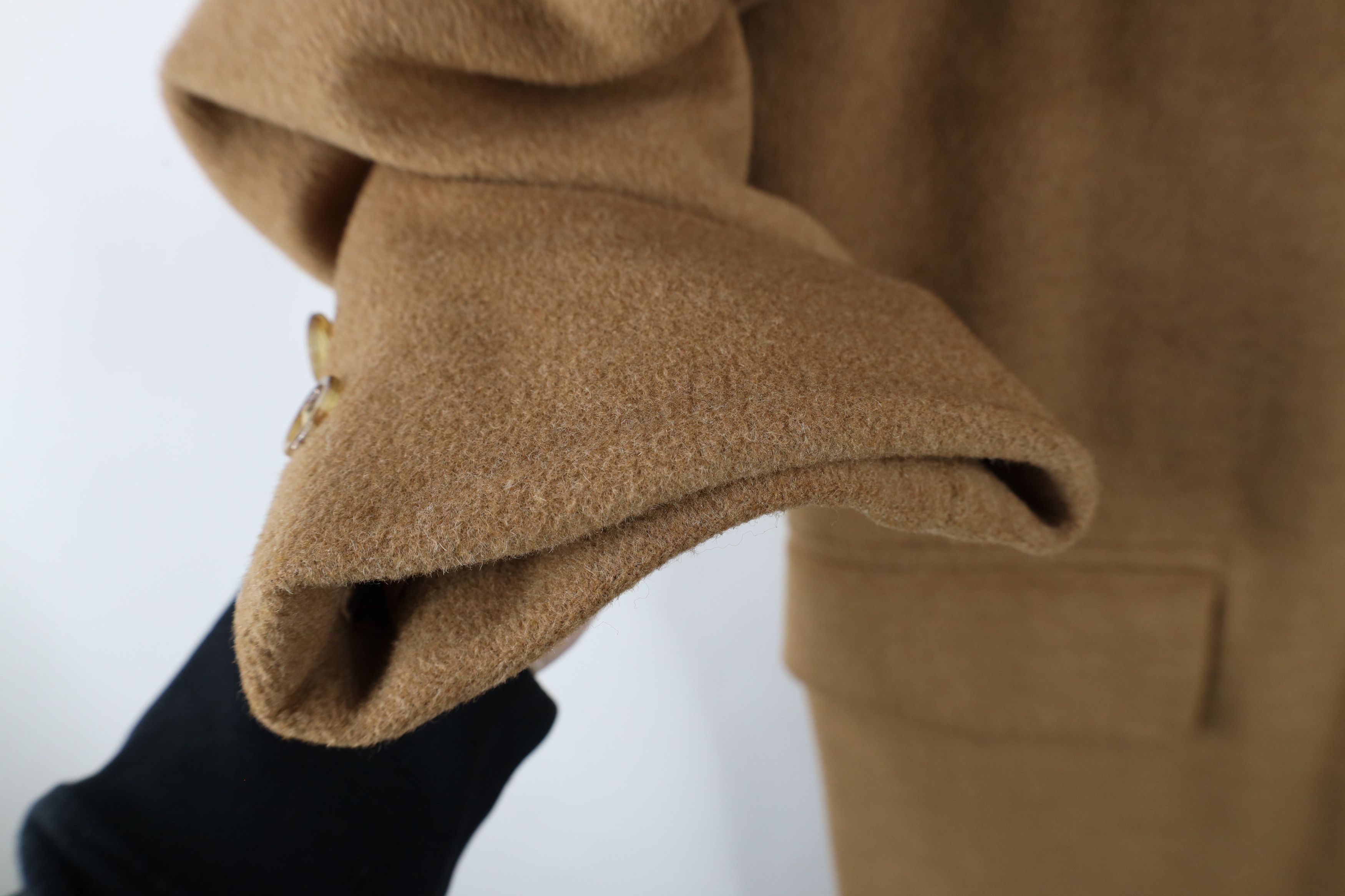 Vintage Vintage 70s Streetwear Alpacuna Overcoat Jacket Beige USA Size US L / EU 52-54 / 3 - 6 Thumbnail