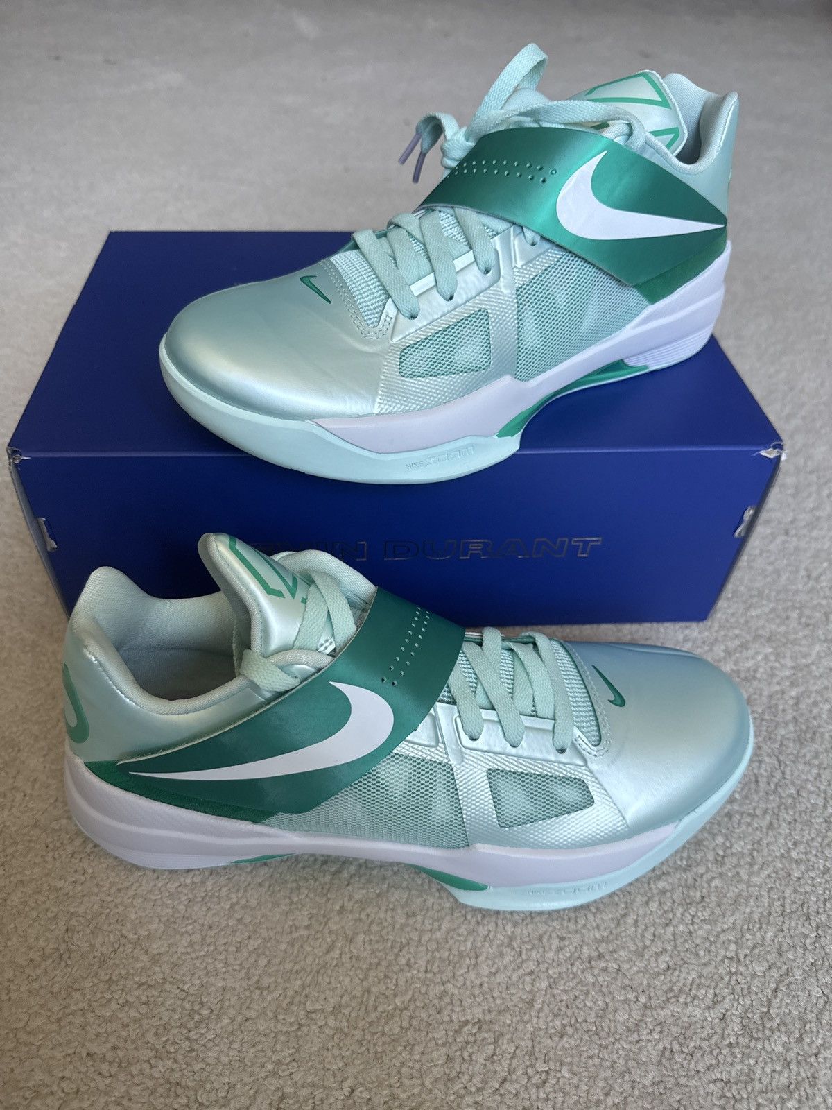 Nike Nike Zoom KD 4 Size US 9.5 / EU 42-43 - 1 Thumbnail