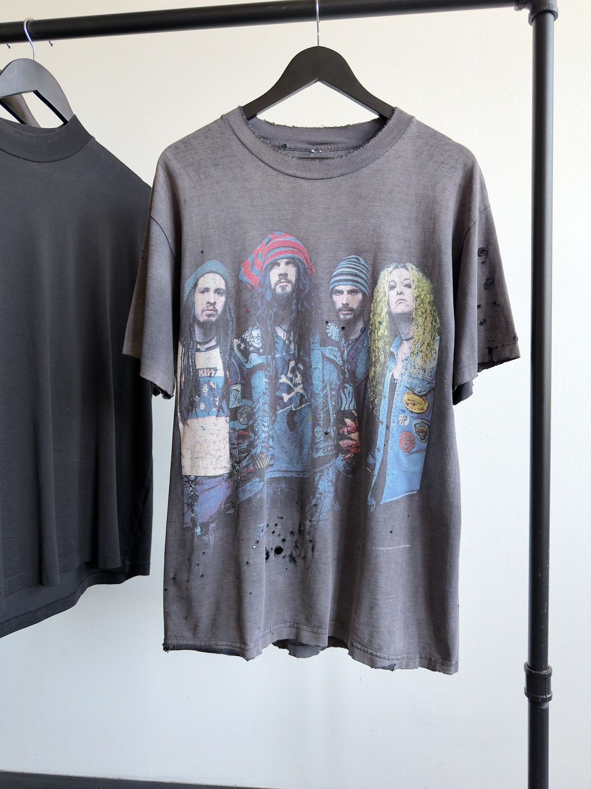 Band Tees Vintage Early 90s White Zombie Faded Thrashed Erd Band Tee Size US XL / EU 56 / 4 - 1 Thumbnail