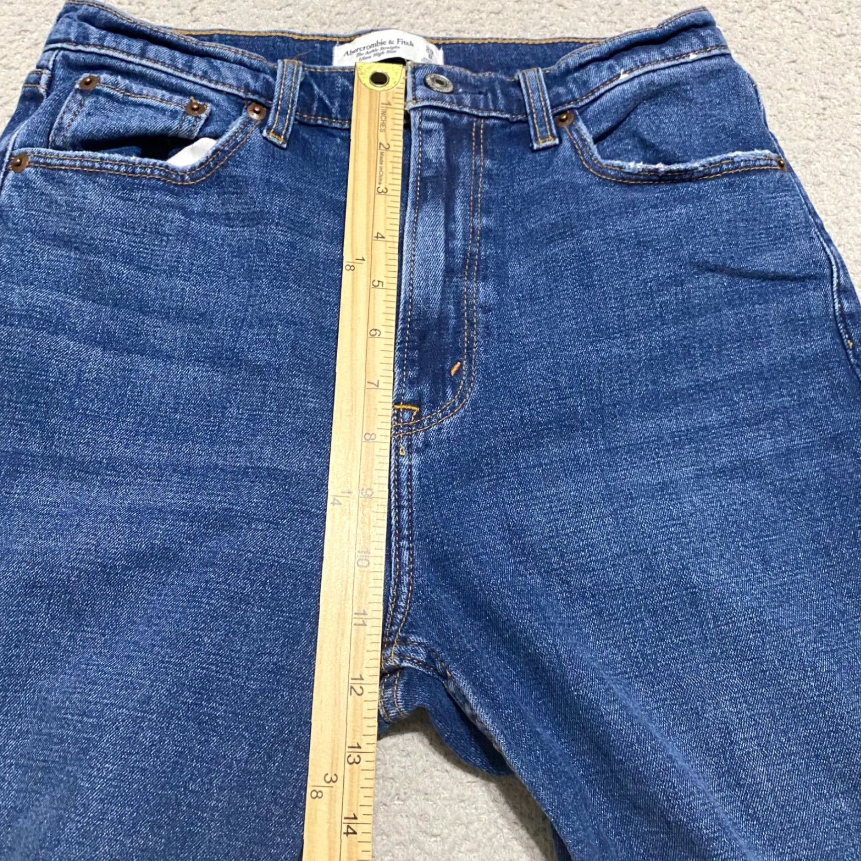 Abercrombie & Fitch Abercrombie & Fitch Jeans Womens 8 Blue Denim Straight High Rise Distressed Size 30" / US 8 / IT 44 - 7 Thumbnail