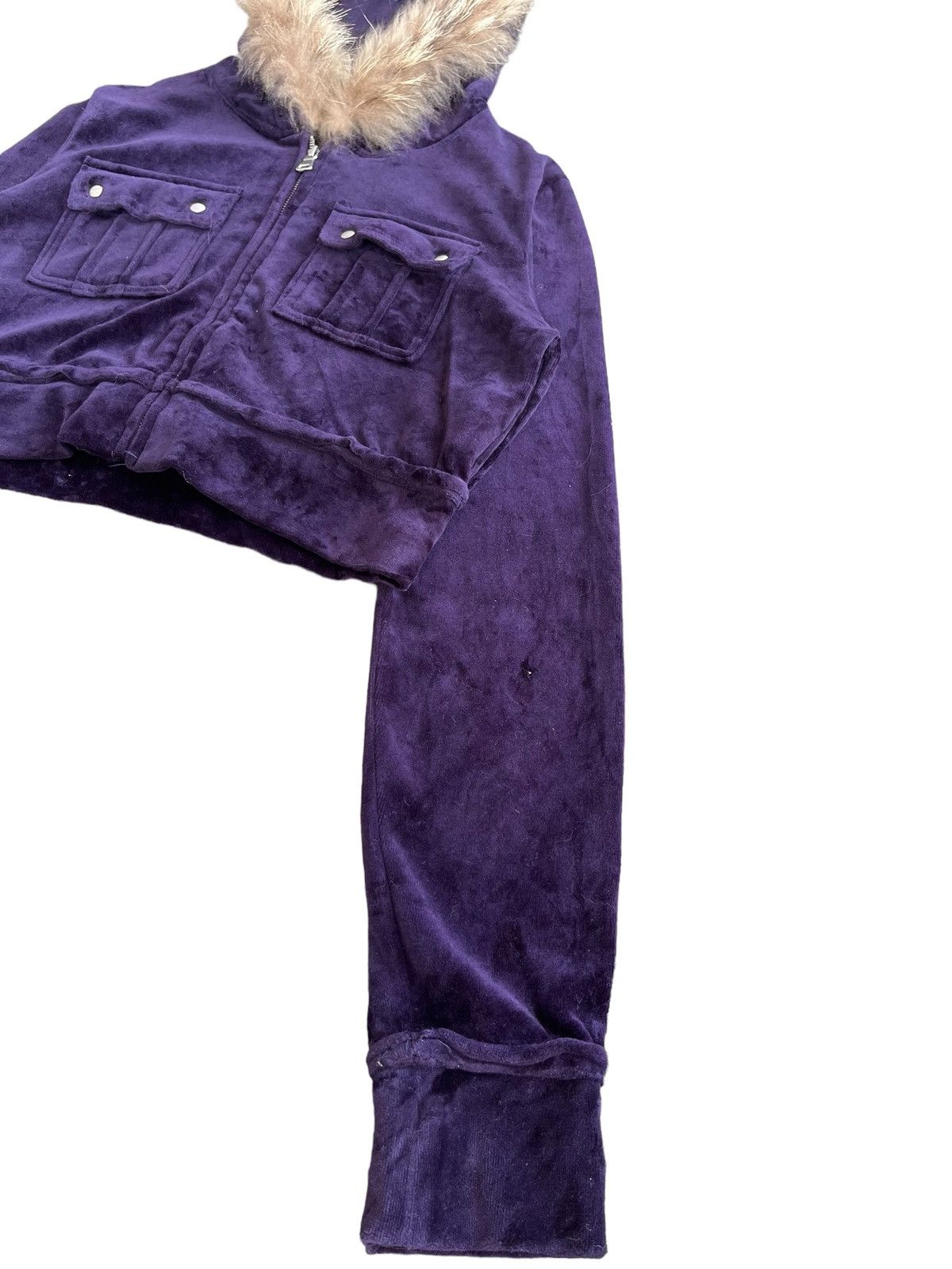If Six Was Nine Vintage Japanese Brand LGB Style Velvet Crop Top Fur Hoodie Size L / US 10 / IT 46 - 11 Thumbnail